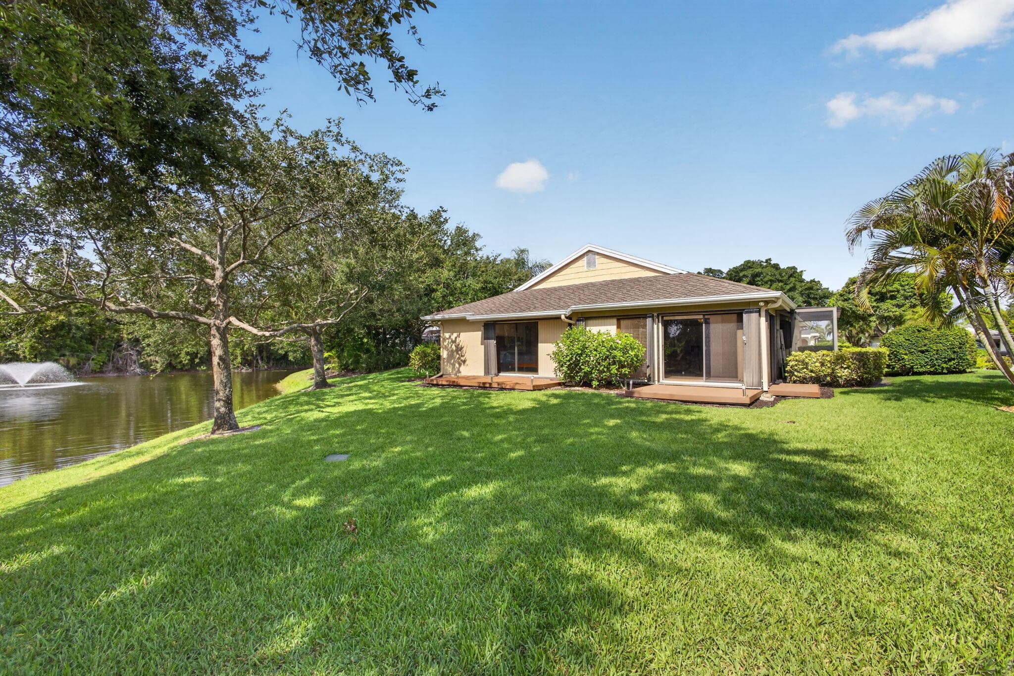 6057 Brandon Street, Palm Beach Gardens, FL 33418 — photo 35 of 45