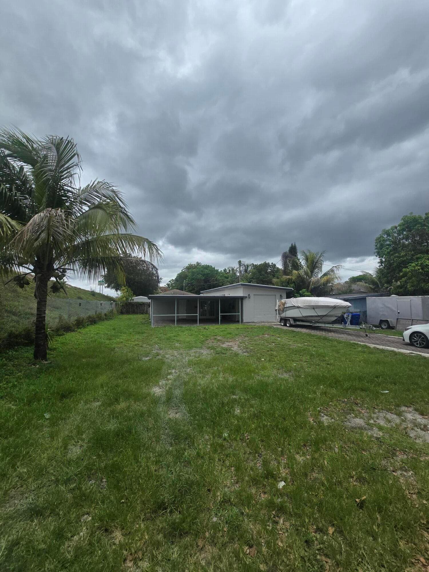 6209 Grant Street, Hollywood, FL 33024 — photo 1 of 7
