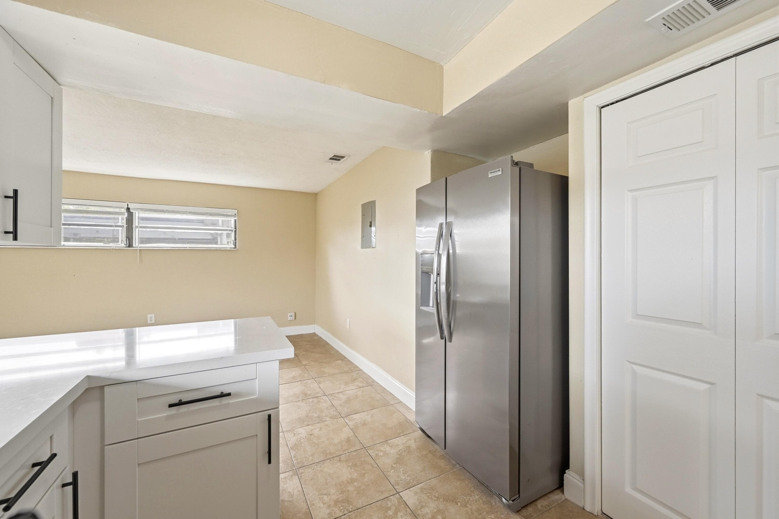 9671 NW 24th Street, Sunrise, FL 33322 — photo 6 of 25