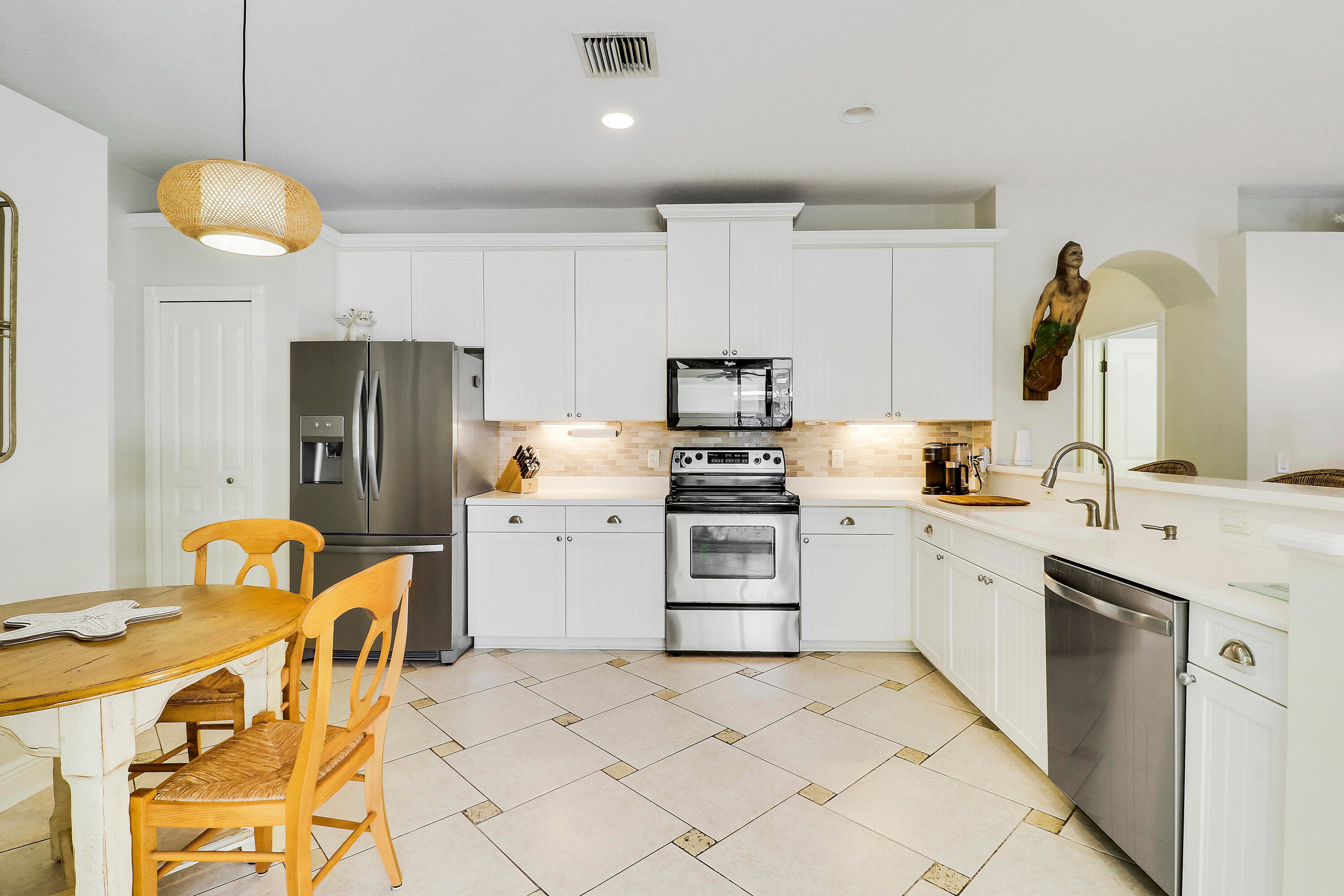 654 NE Little Kayak Point, FL 34983 — photo 10 of 36