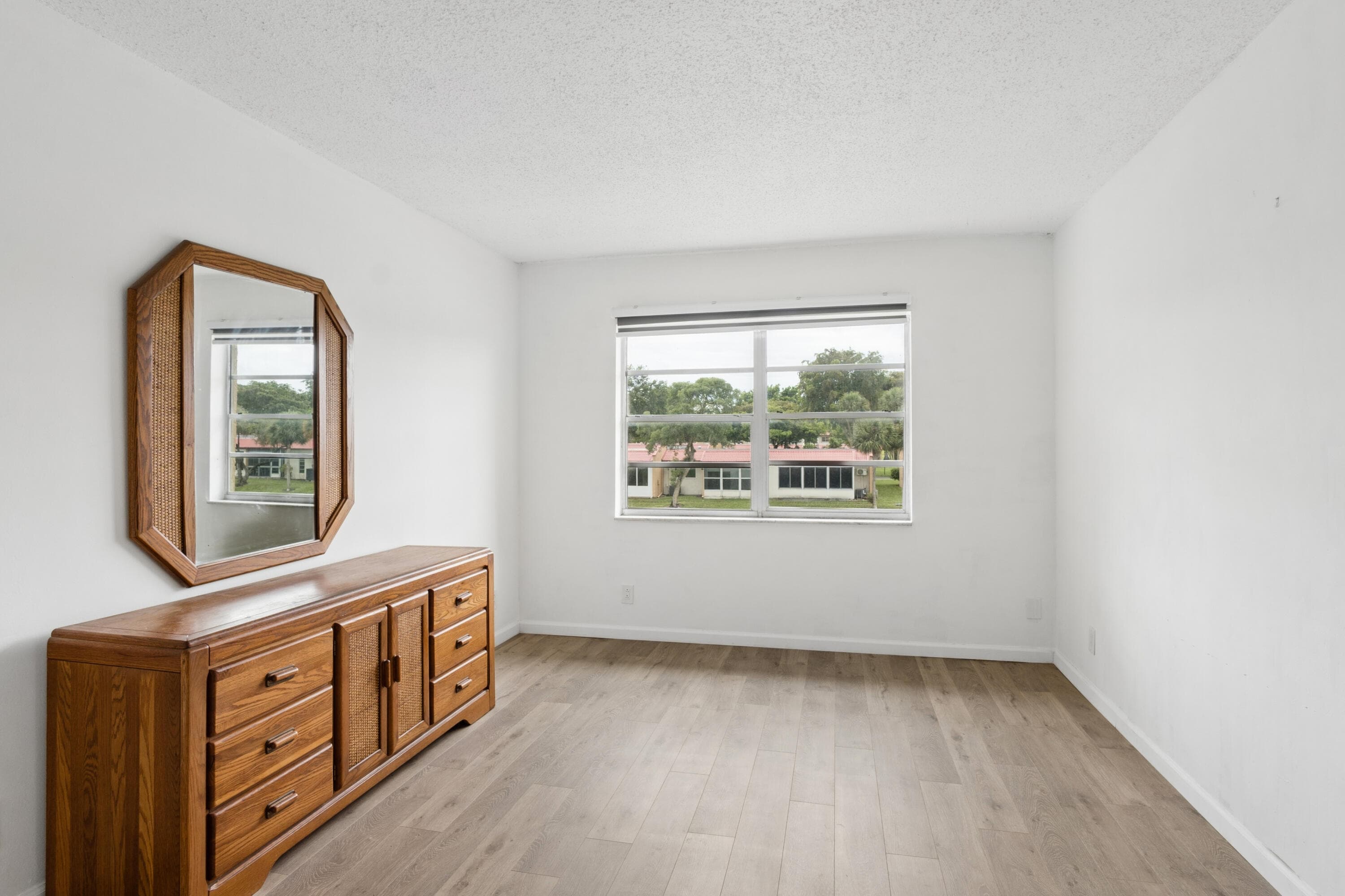 180 Lake Frances Drive, West Palm Beach, FL 33411 — photo 22 of 23