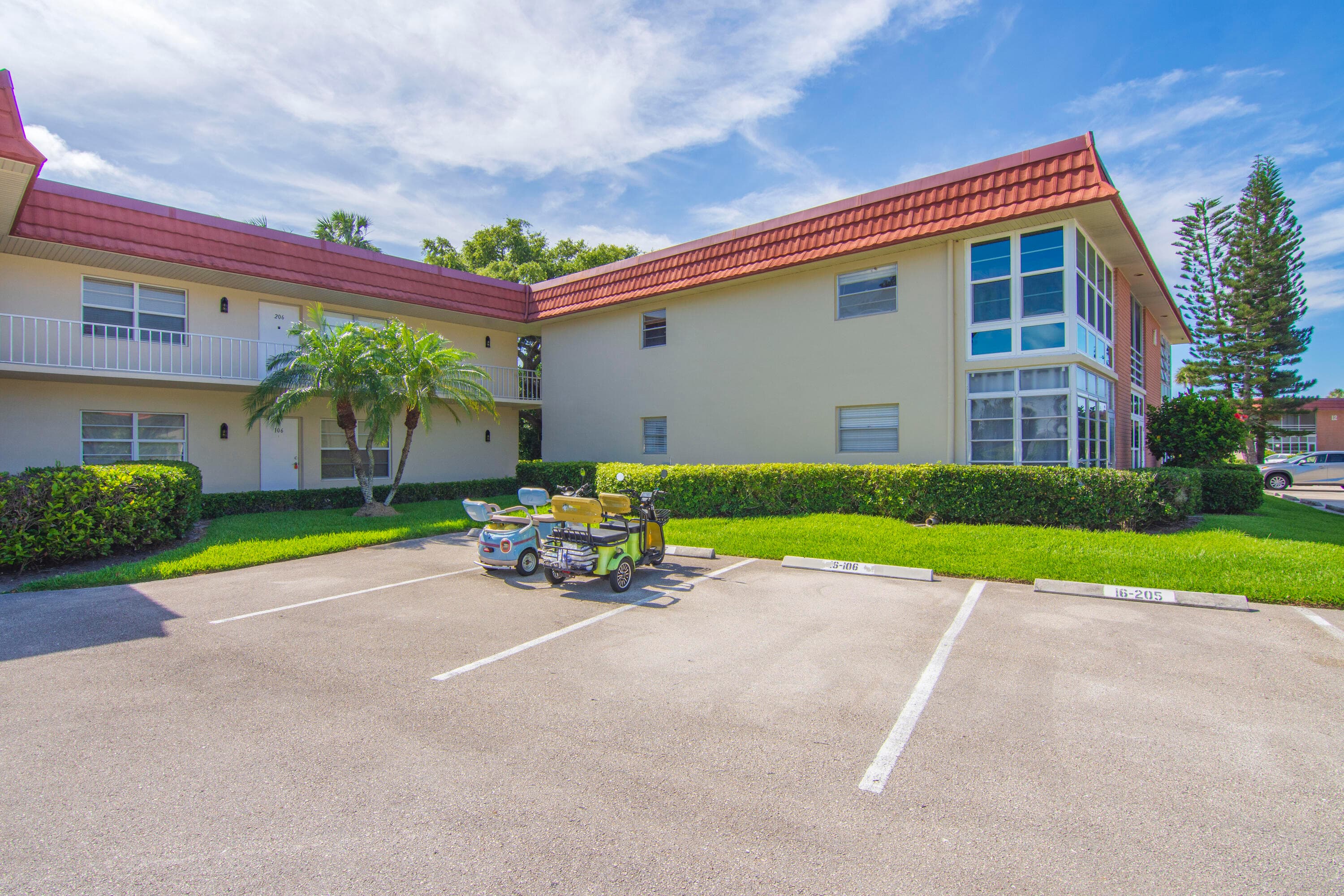 16 Vista Palm Lane 106, Vero Beach, FL 32962 — photo 13 of 55