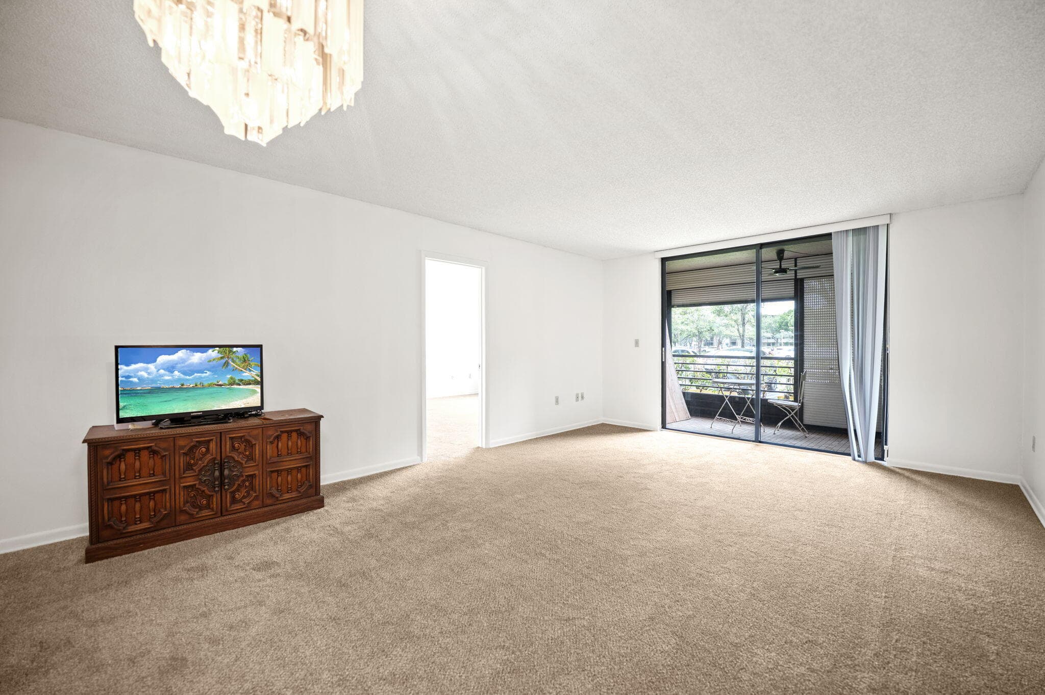 900 Colony Point Circle 121, Pembroke Pines, FL 33026 — photo 6 of 39