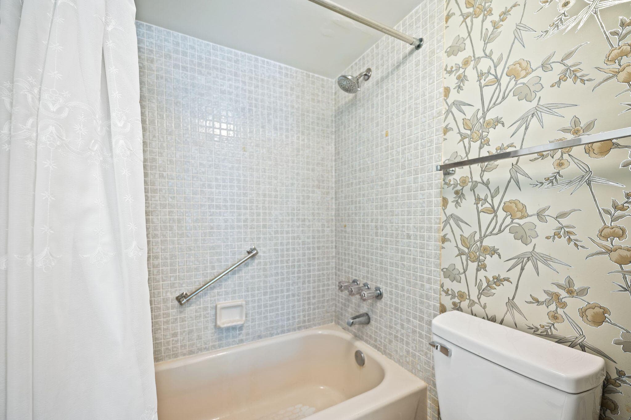 900 Colony Point Circle 121, Pembroke Pines, FL 33026 — photo 14 of 39