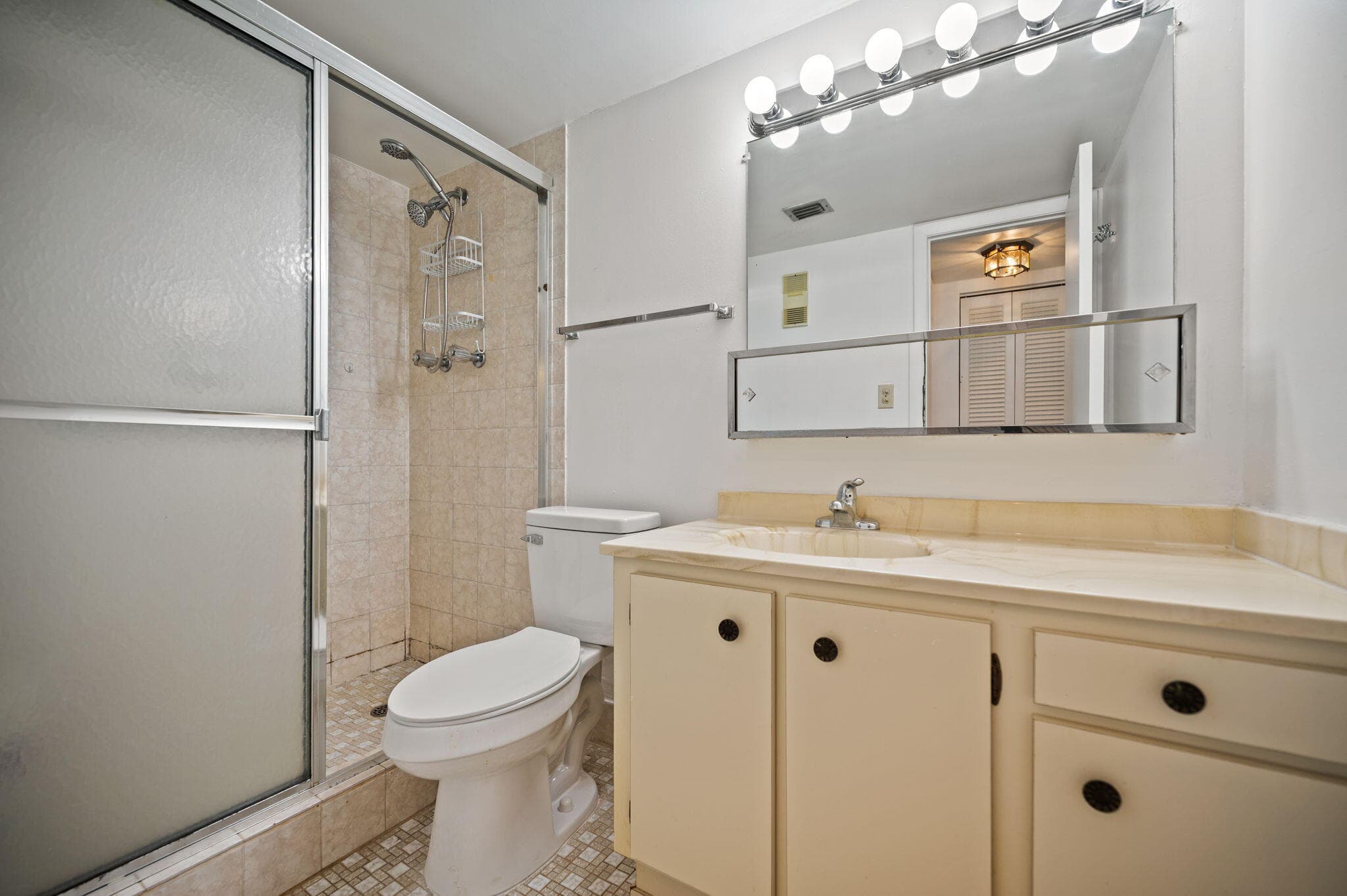 900 Colony Point Circle 121, Pembroke Pines, FL 33026 — photo 18 of 39