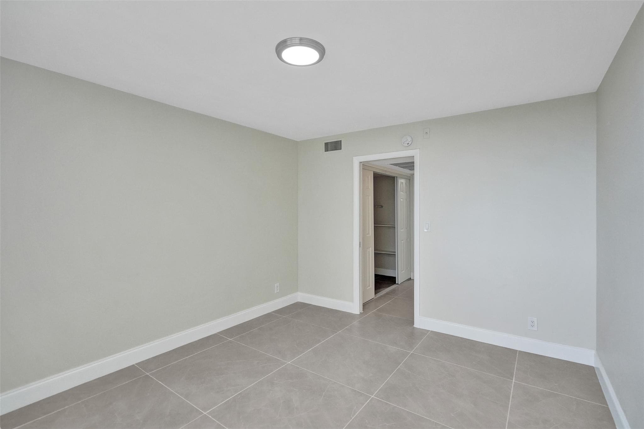 4222 Inverrary Boulevard 4810, Lauderhill, FL 33319 — photo 49 of 64