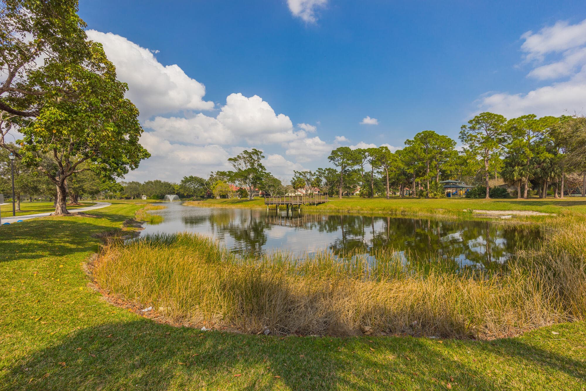 48 Ironwood Way N, Palm Beach Gardens, FL 33418 — photo 42 of 53