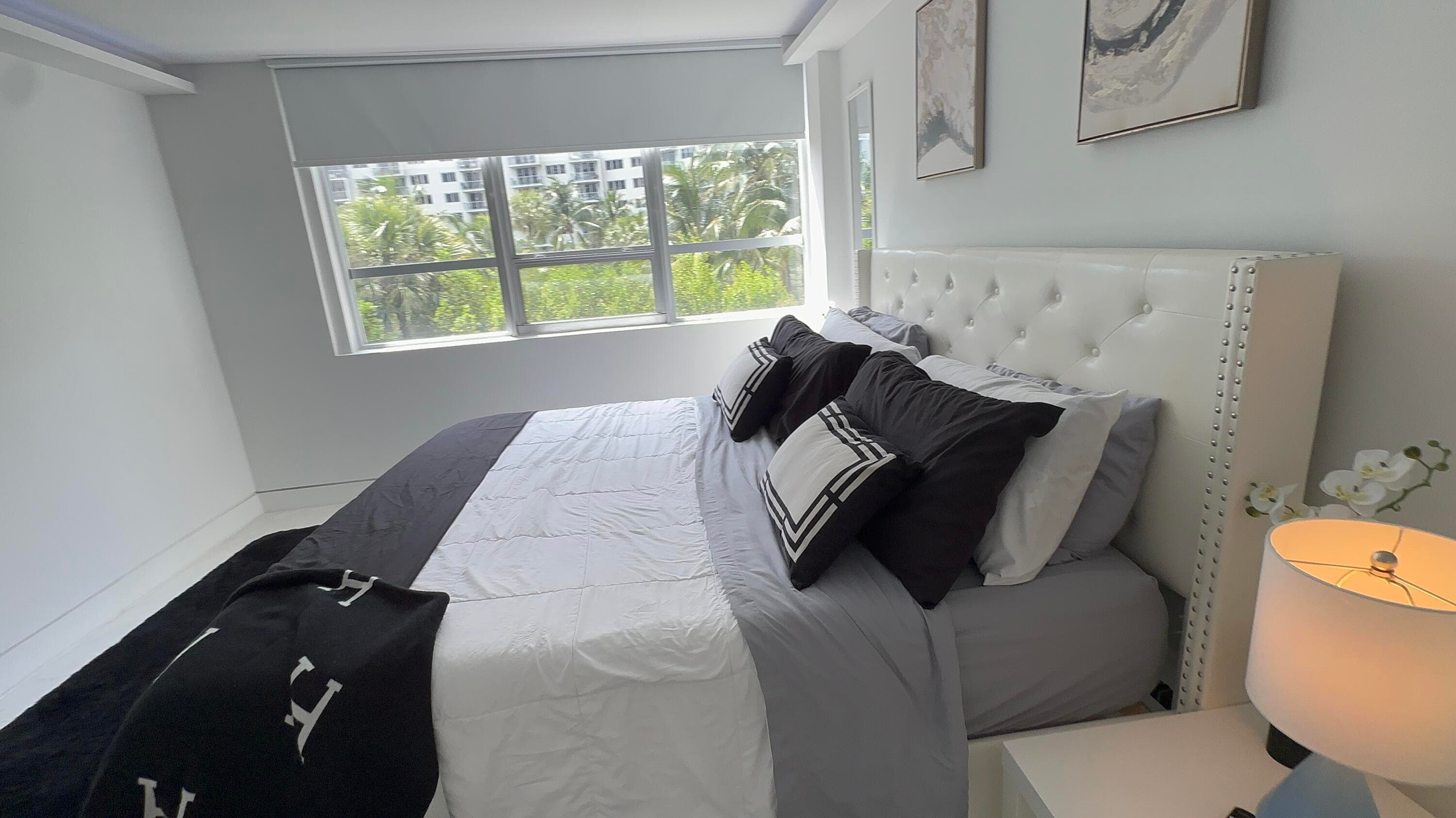 1500 Bay Road 364, Miami Beach, FL 33139 — photo 28 of 53