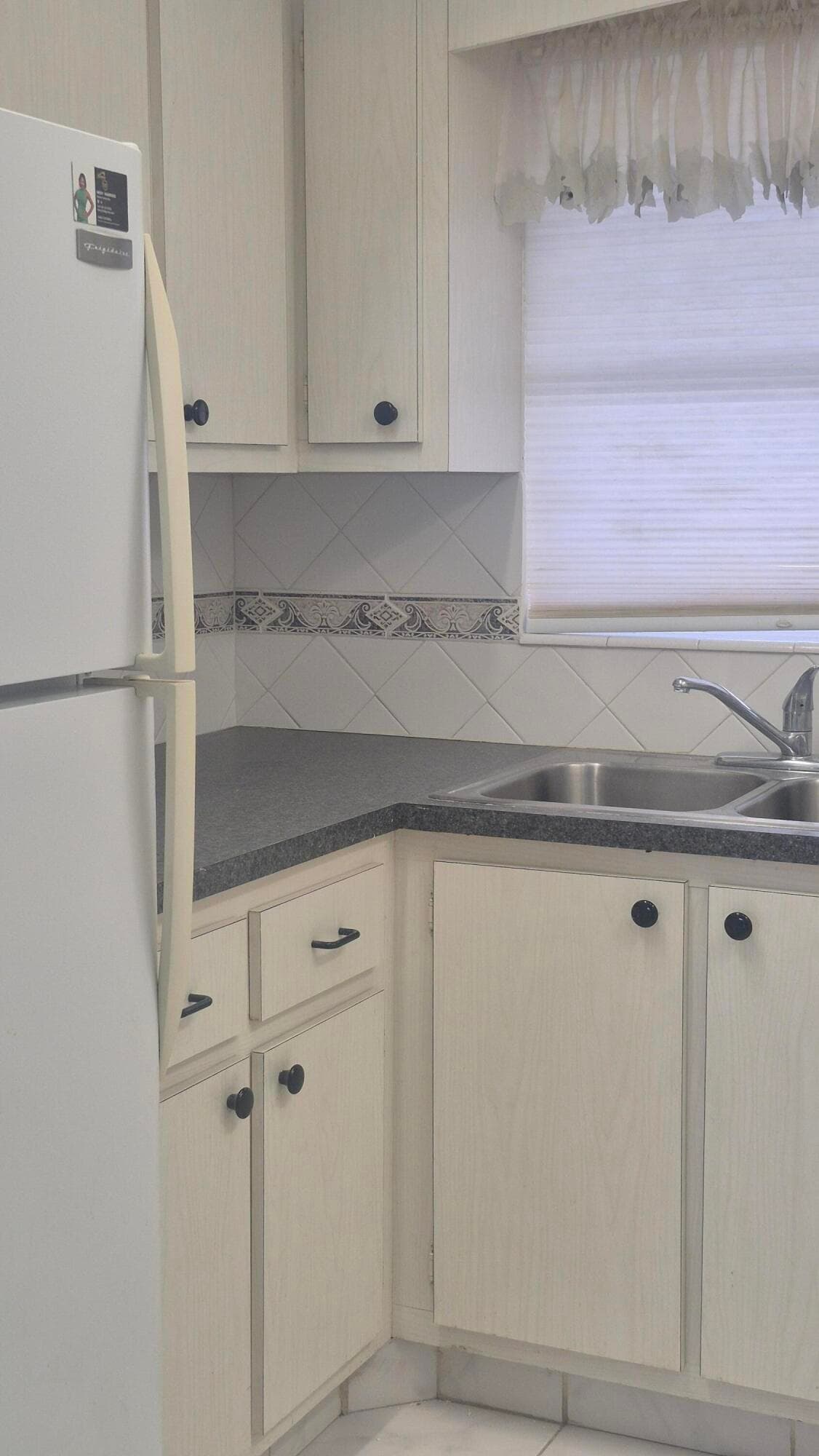 2805 Crosley Drive E Apt E, West Palm Beach, FL 33415 — photo 17 of 23