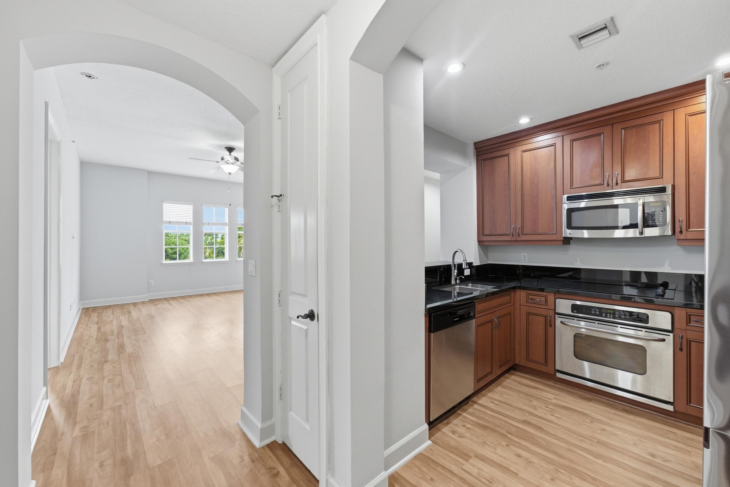200 NE 2nd Avenue 316, Delray Beach, FL 33444 — photo 3 of 30