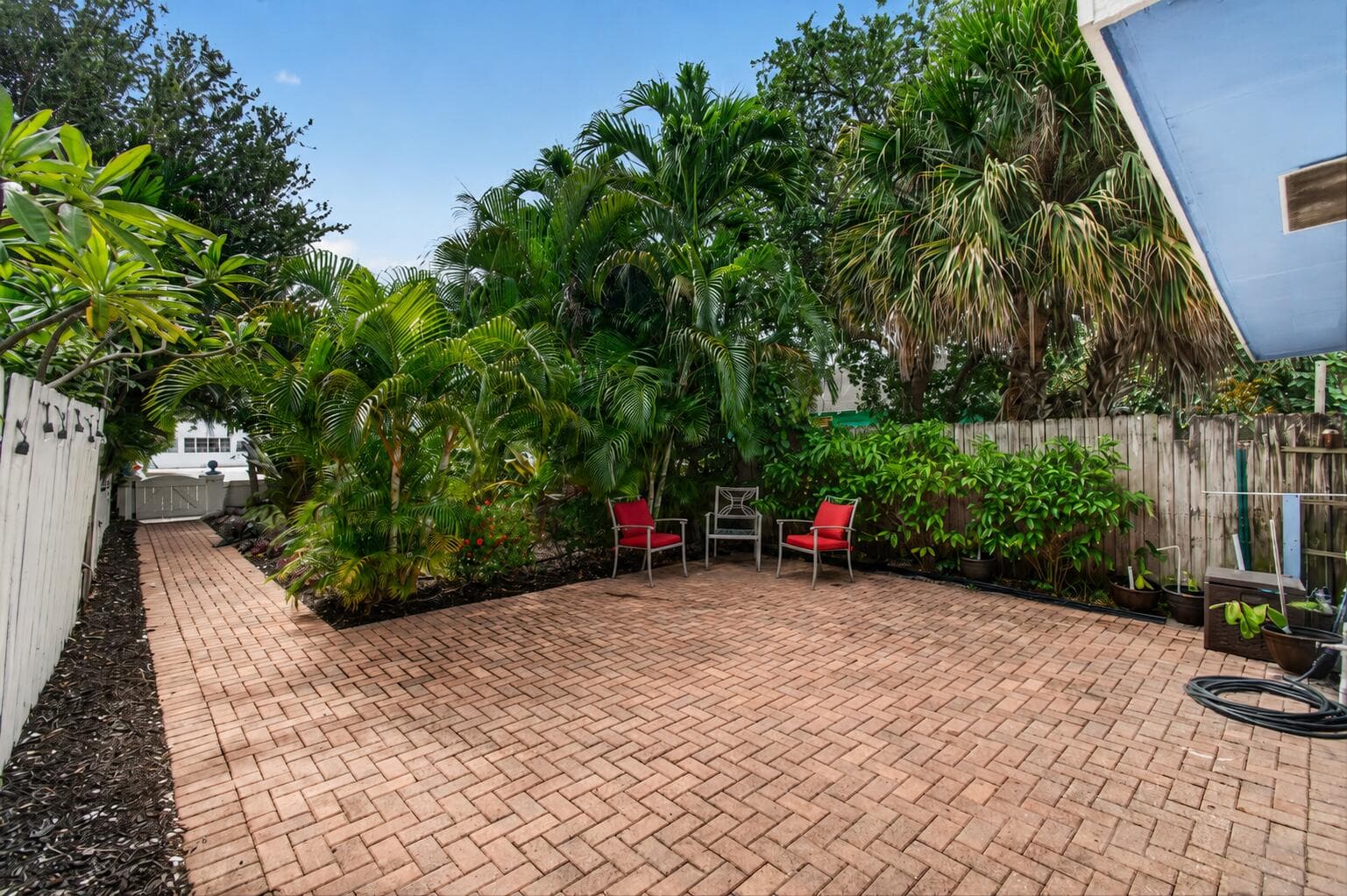 227 N M Street, Lake Worth Beach, FL 33460 — photo 5 of 43