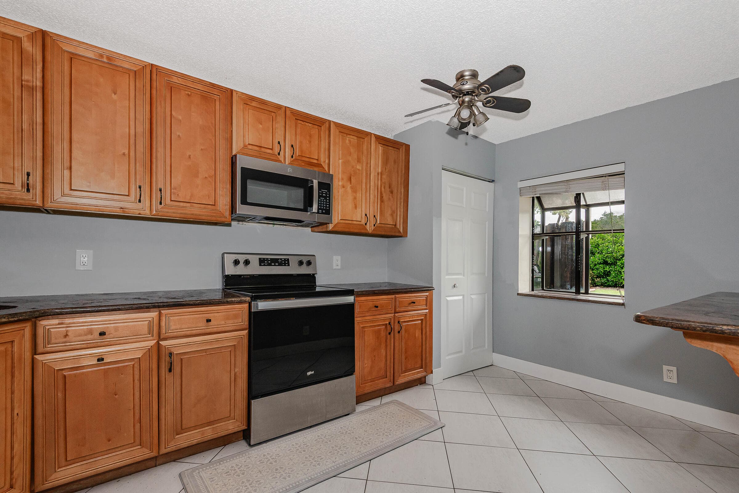 161 Meadows Drive 161, Boynton Beach, FL 33436 — photo 3 of 26