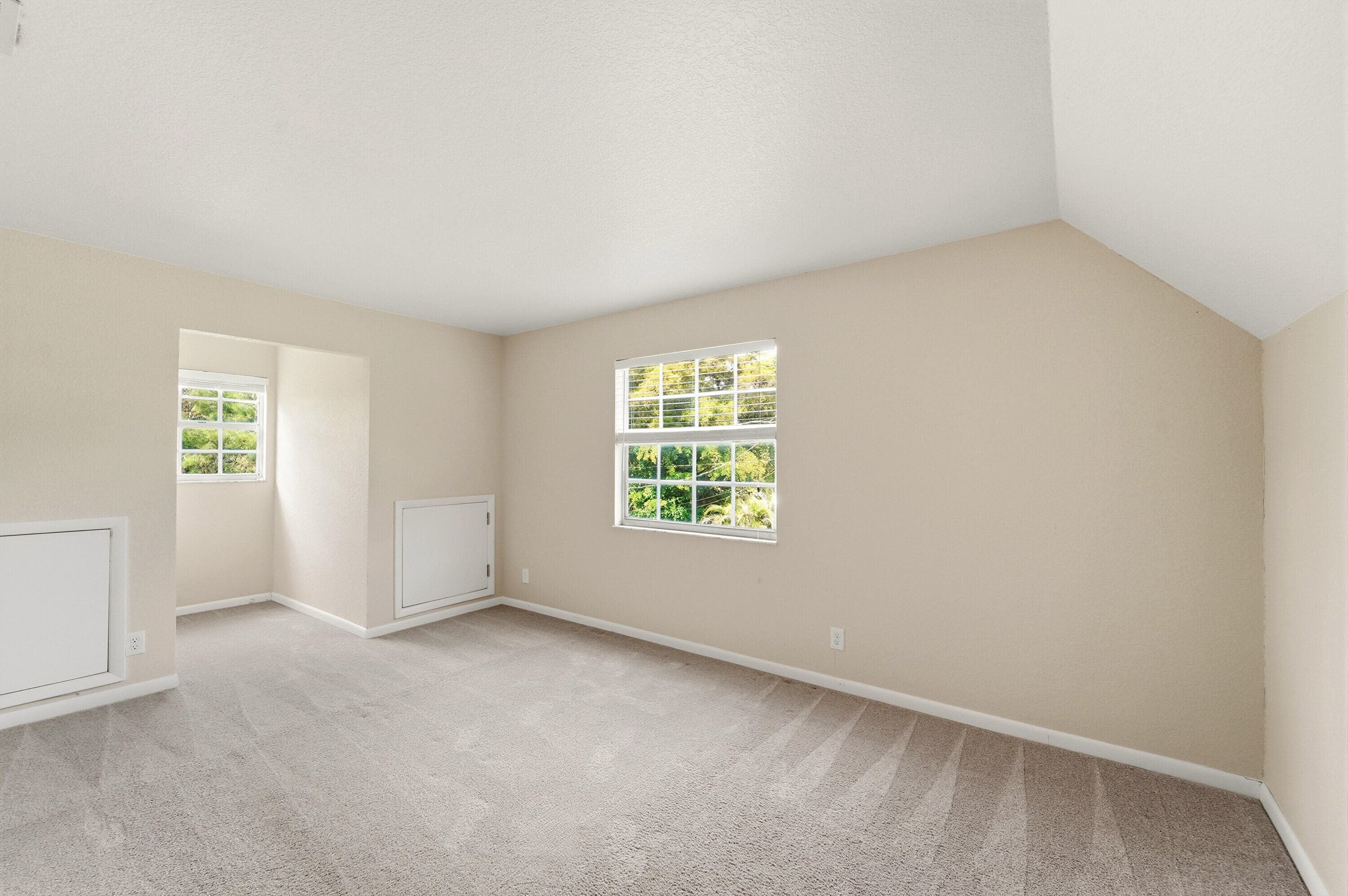 16317 Glasgow Drive E, The Acreage, FL 33470 — photo 27 of 57