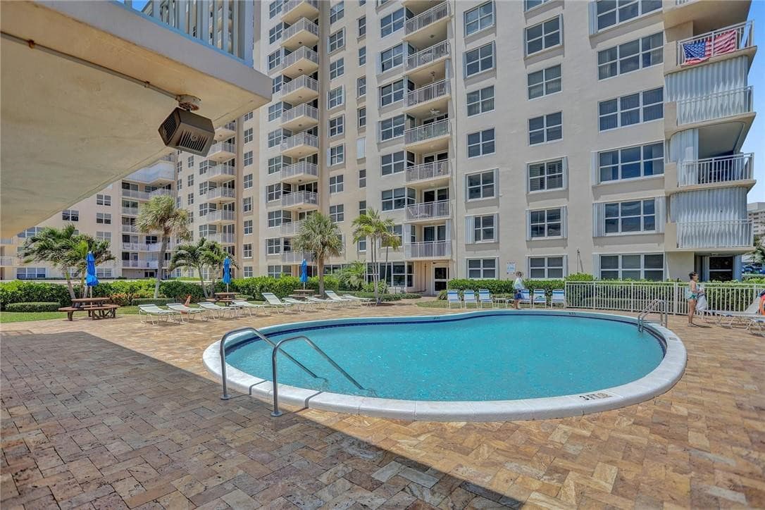 5200 N Ocean Boulevard 1514a, Lauderdale-By-The-Sea, FL 33308 — photo 30 of 35