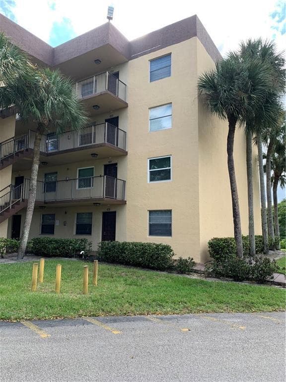 3101 NW 47th Terrace 335, Lauderdale Lakes, FL 33319 — photo 10 of 11
