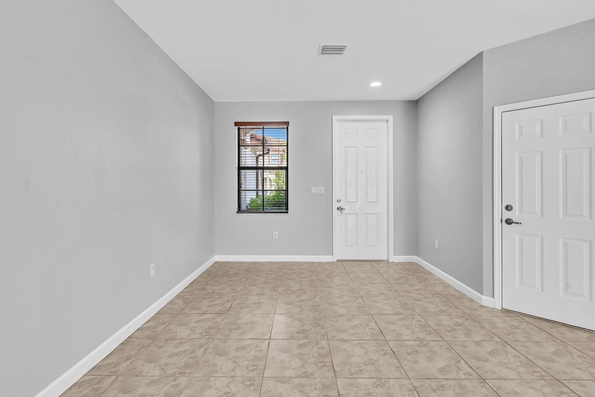 3320 W 90th Street, Hialeah, FL 33018 — photo 13 of 47