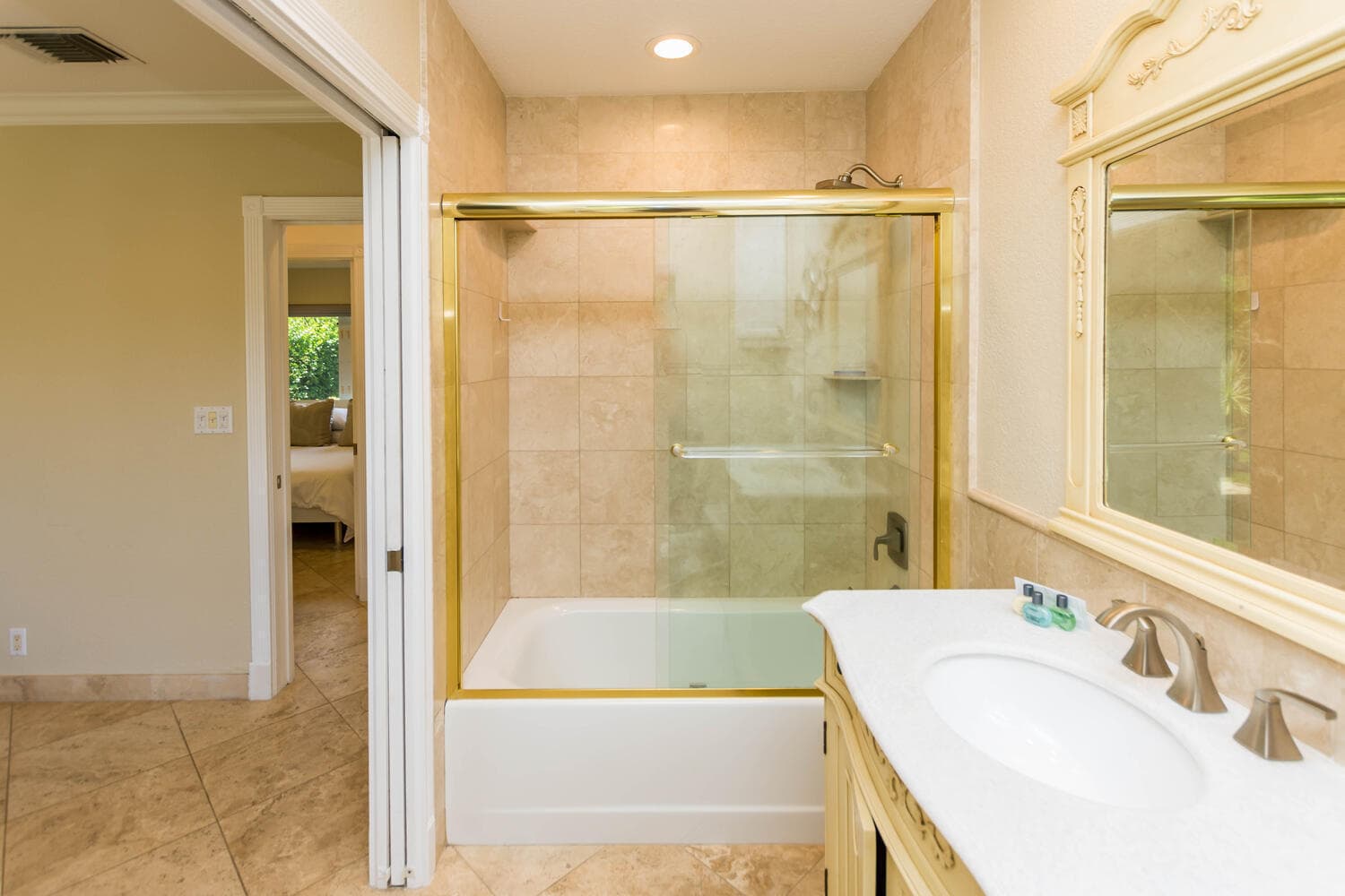 817 NE 71st Street, Boca Raton, FL 33487 — photo 15 of 43