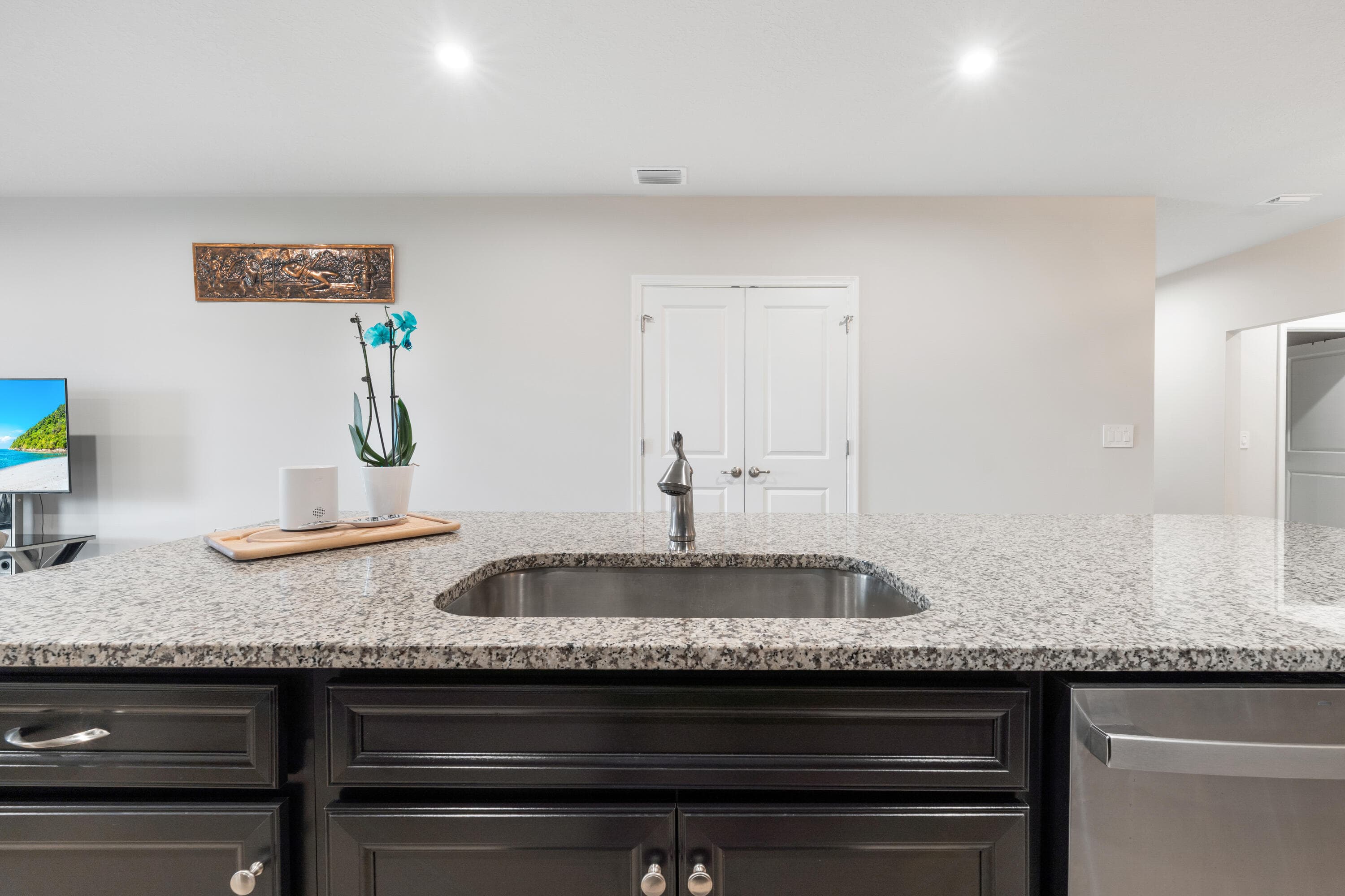 9526 SW Libertas Way, Port St. Lucie, FL 34987 — photo 8 of 45