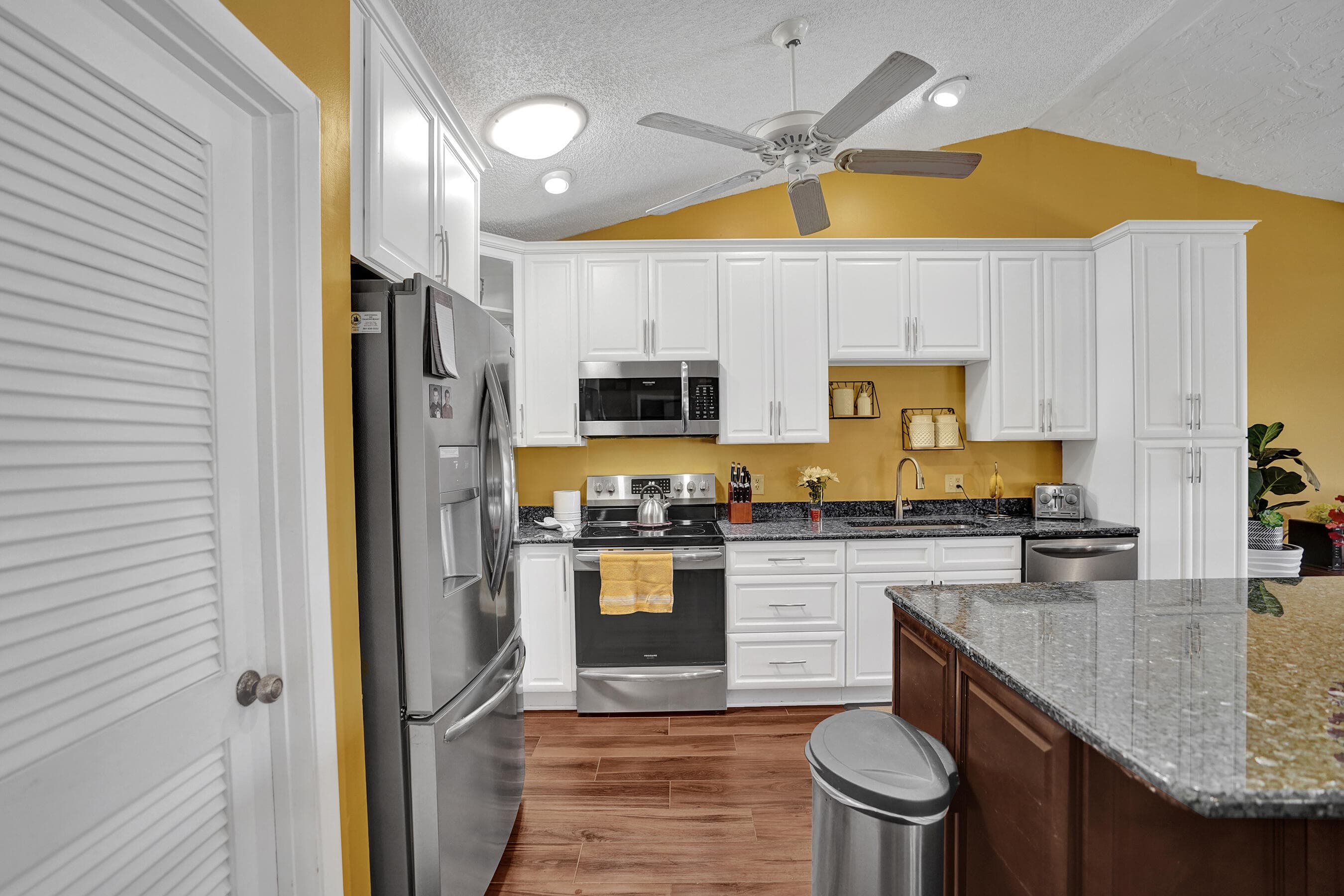 2915 NW 12th Street D, Delray Beach, FL 33445 — photo 17 of 58