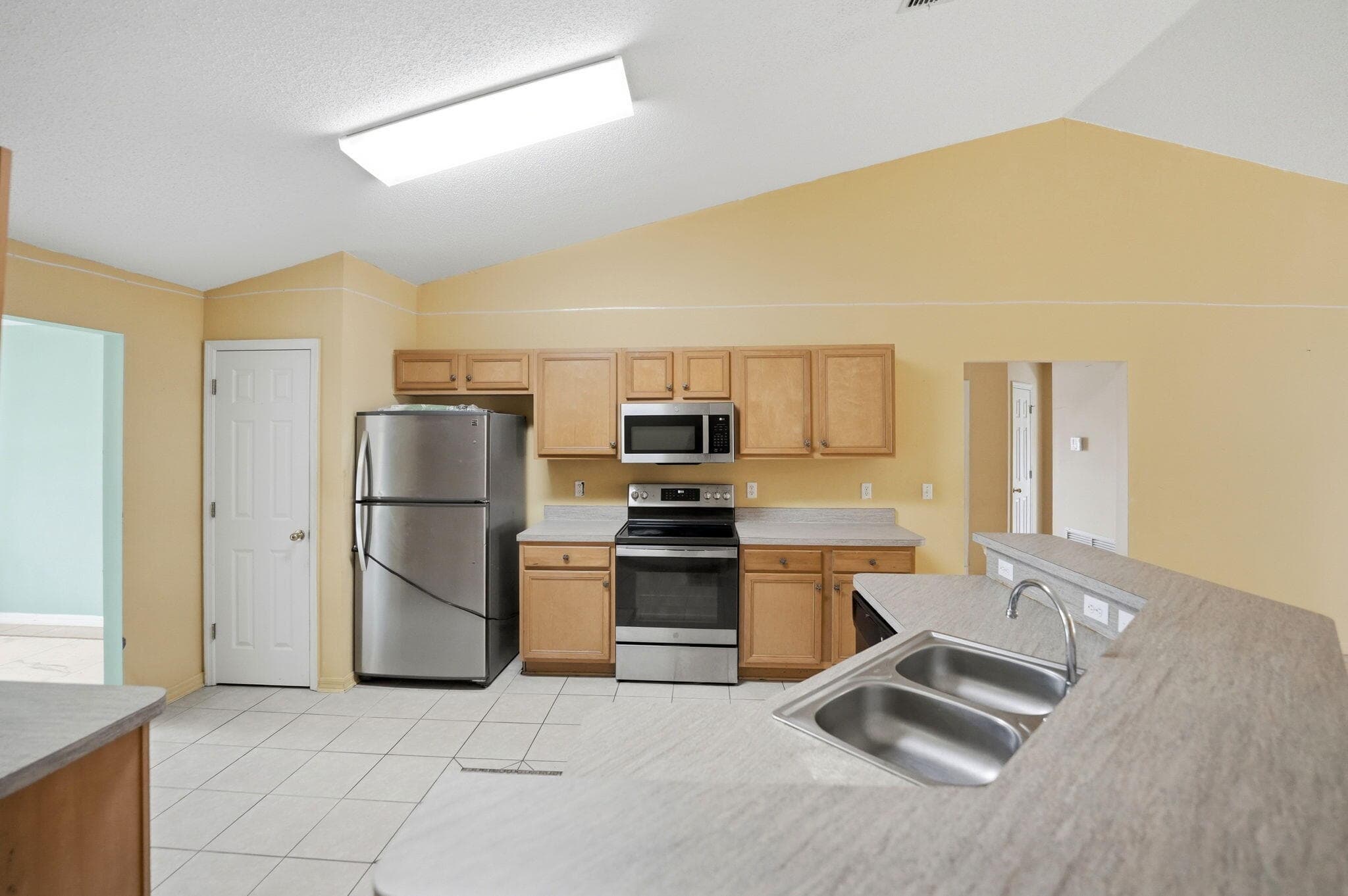 1692 SW Lofgren Avenue, Port St. Lucie, FL 34953 — photo 10 of 59