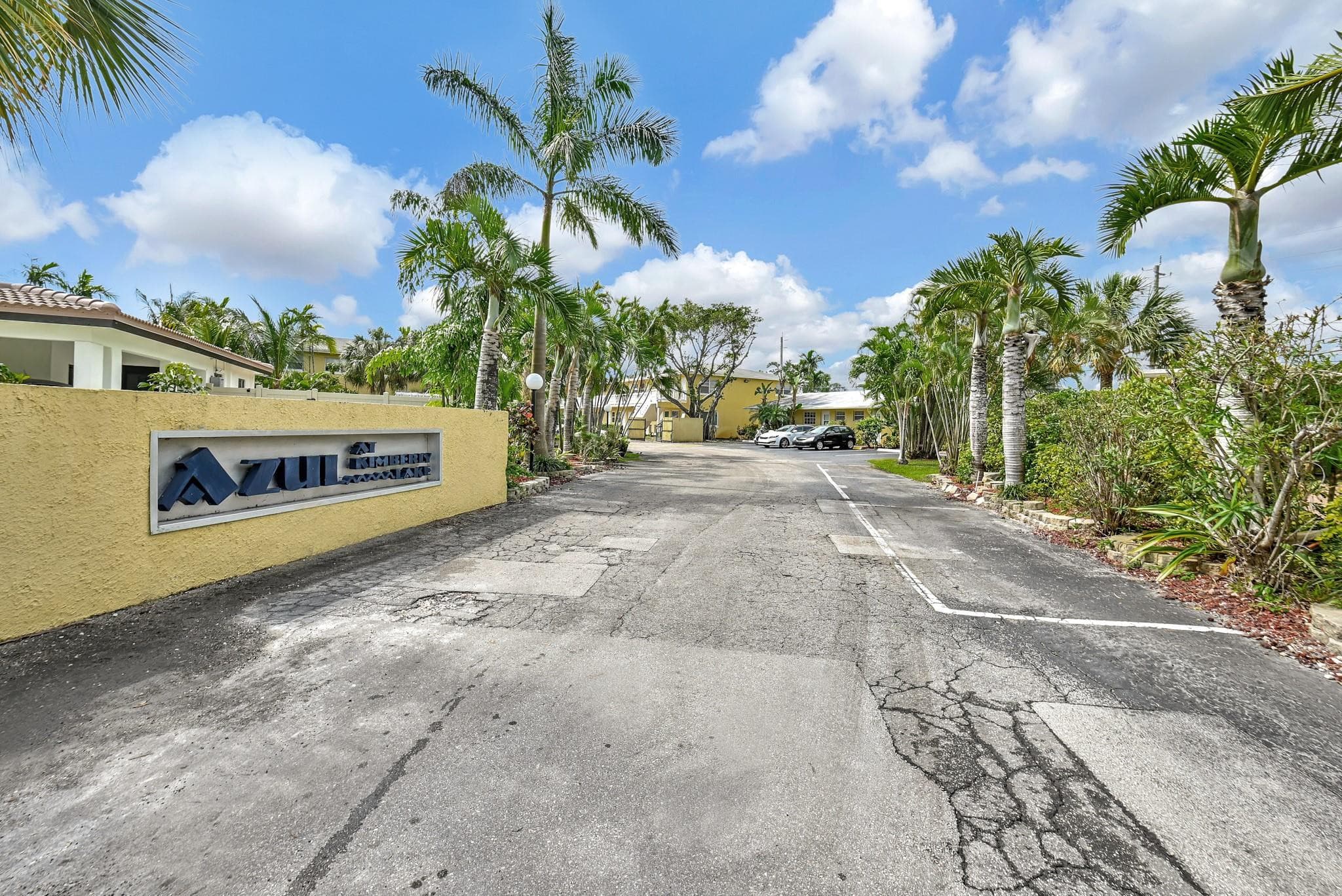 4051 NE 13th Avenue, Oakland Park, FL 33334 — photo 33 of 42