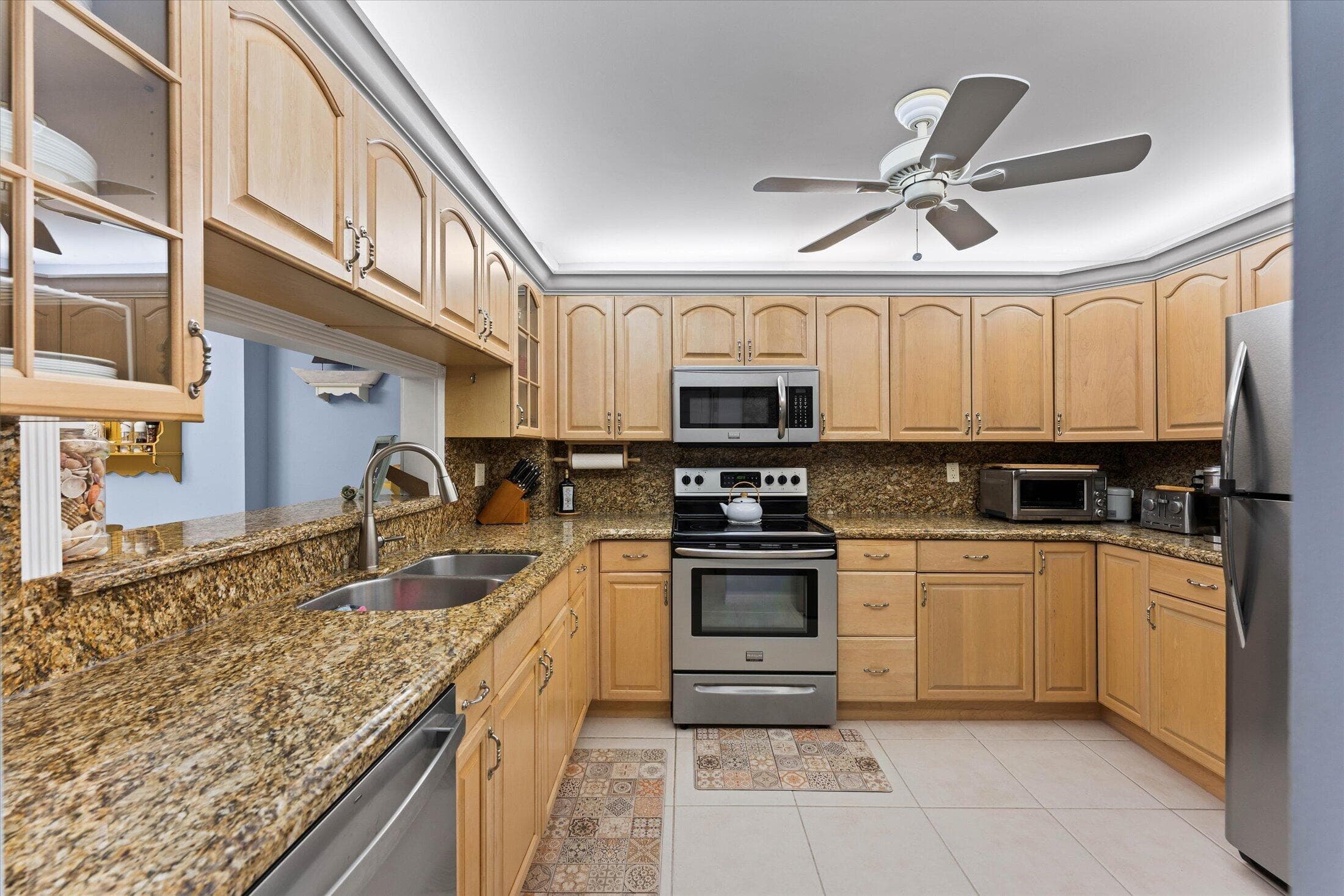 145 S Ocean Avenue 208, Palm Beach Shores, FL 33404 — photo 9 of 39