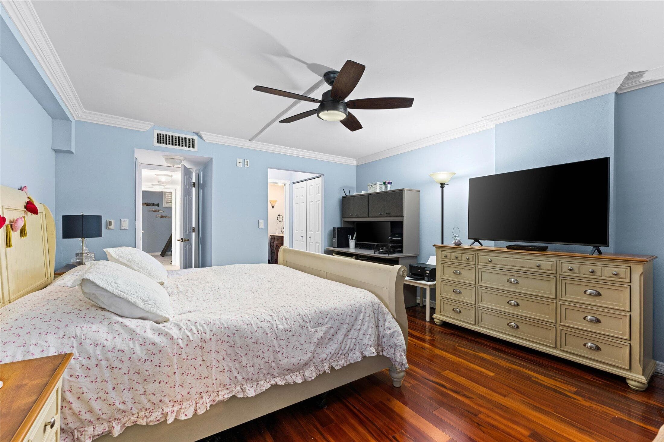 145 S Ocean Avenue 208, Palm Beach Shores, FL 33404 — photo 16 of 39