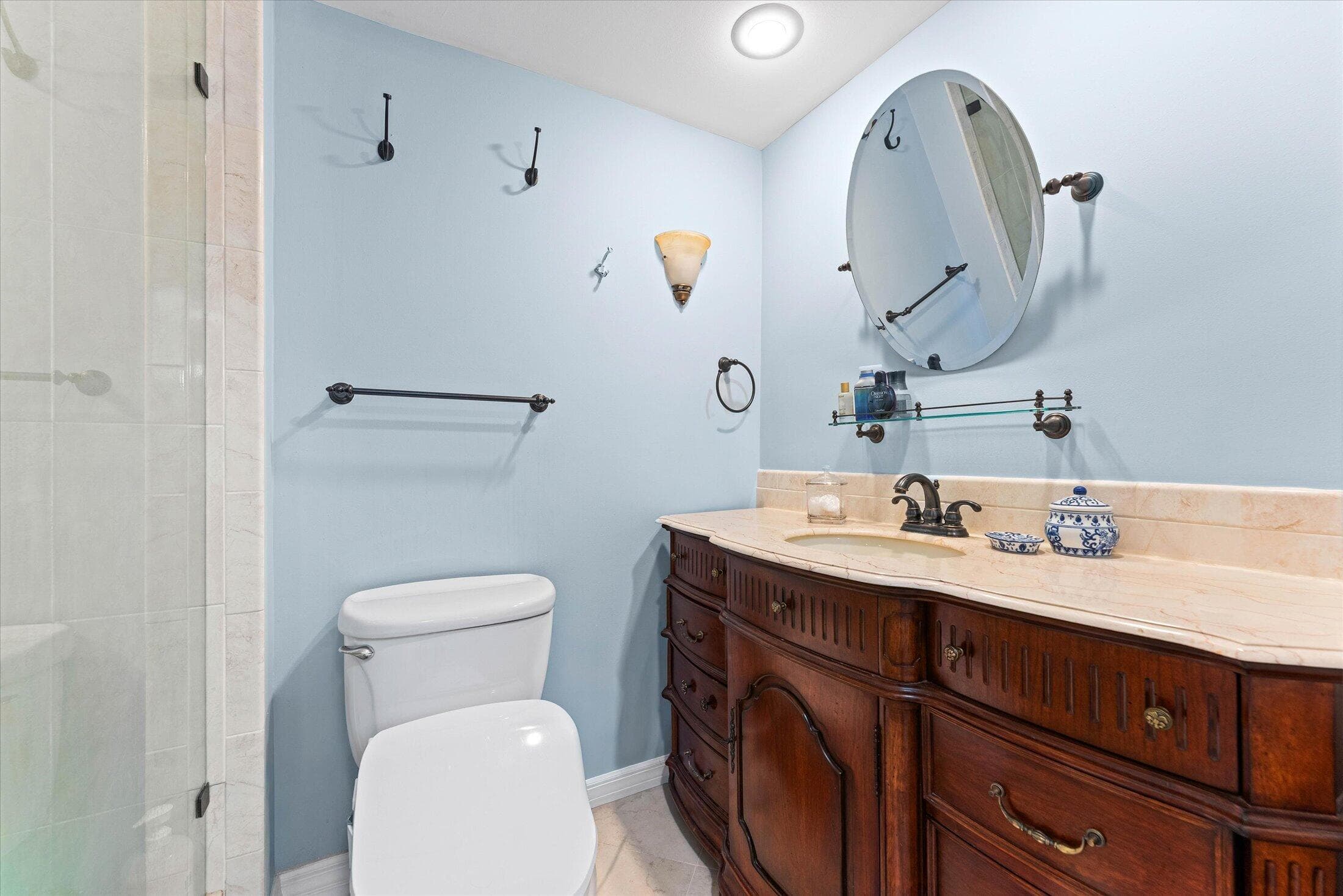 145 S Ocean Avenue 208, Palm Beach Shores, FL 33404 — photo 17 of 39