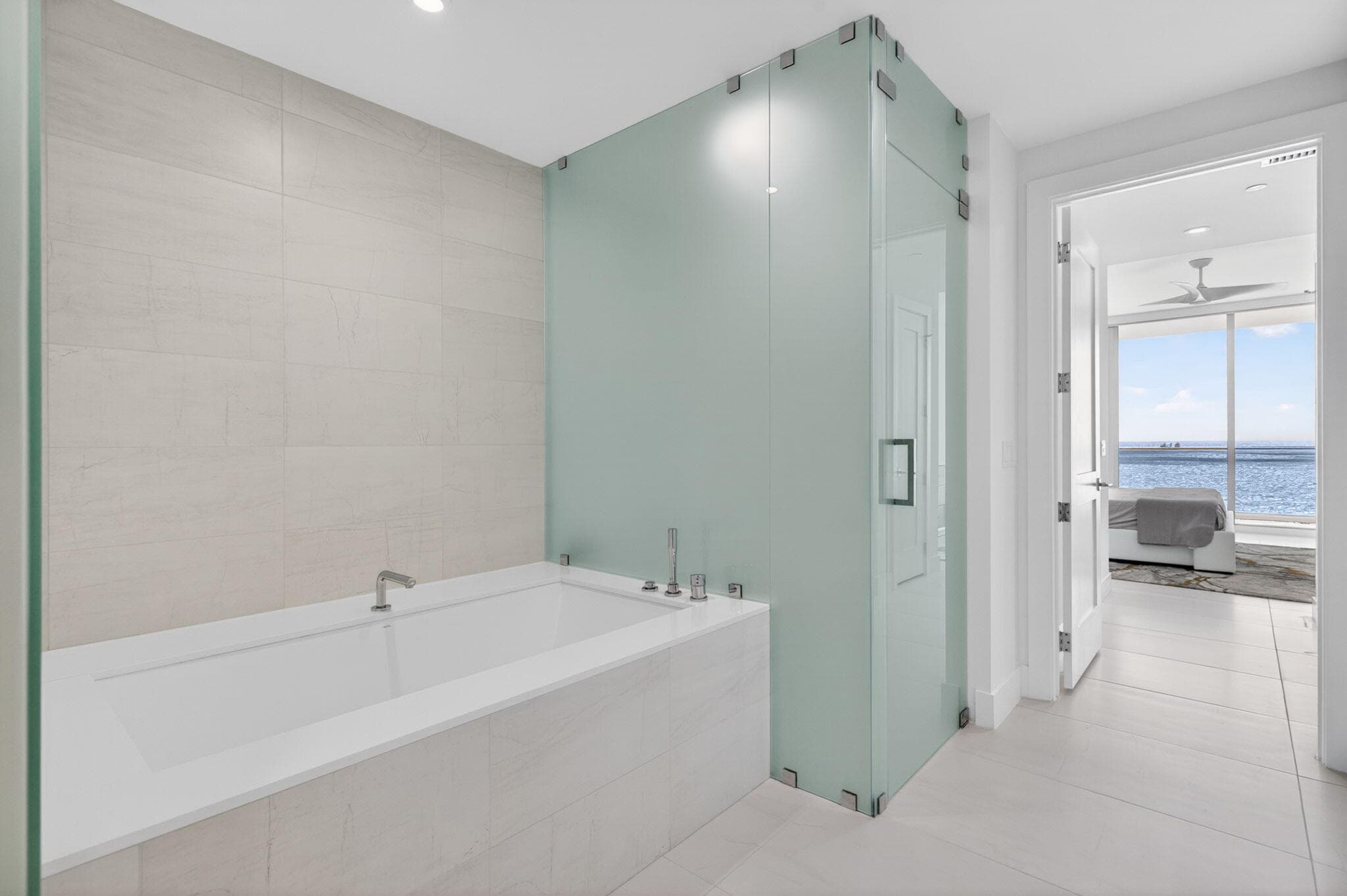 153 N Seabreeze Boulevard 901-s, Fort Lauderdale, FL 33304 — photo 31 of 61