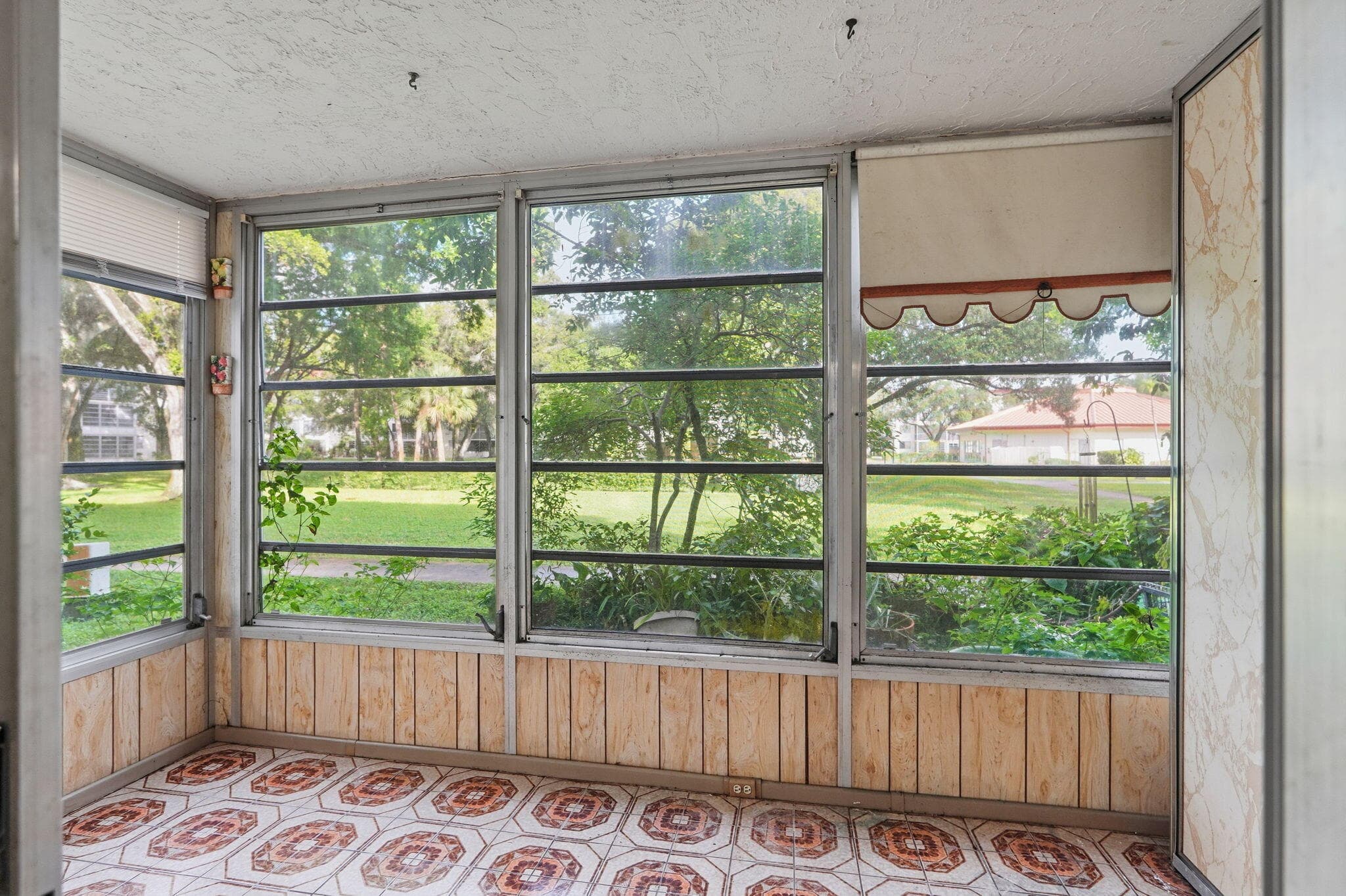 3000 NW 48th Terrace 130, Lauderdale Lakes, FL 33313 — photo 6 of 21