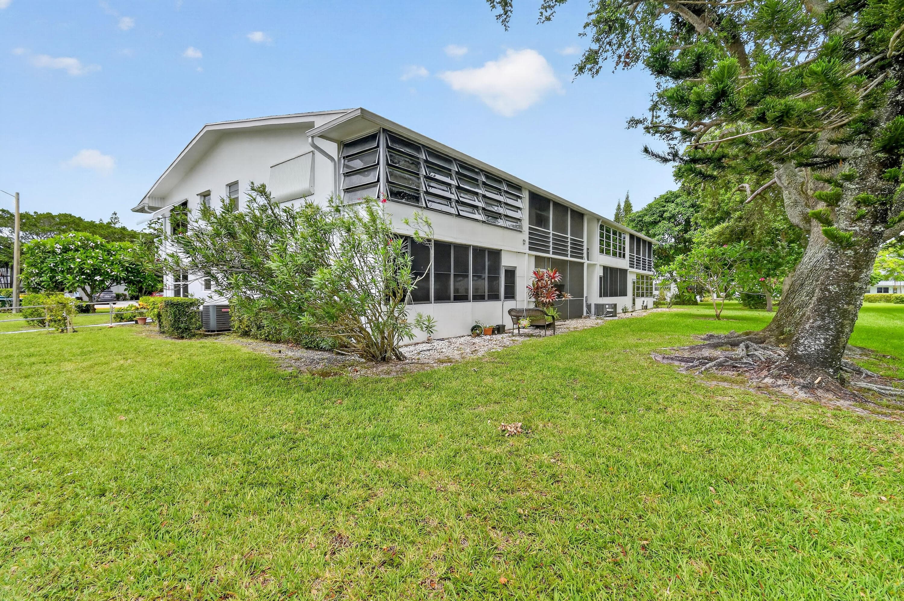 238 Sussex L, West Palm Beach, FL 33417 — photo 27 of 45