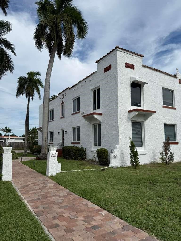 817 Tyler Street 8, Hollywood, FL 33019 — photo 3 of 14