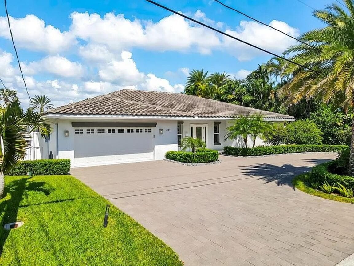 831 Dover Street, Boca Raton, FL 33487 — photo 2 of 86