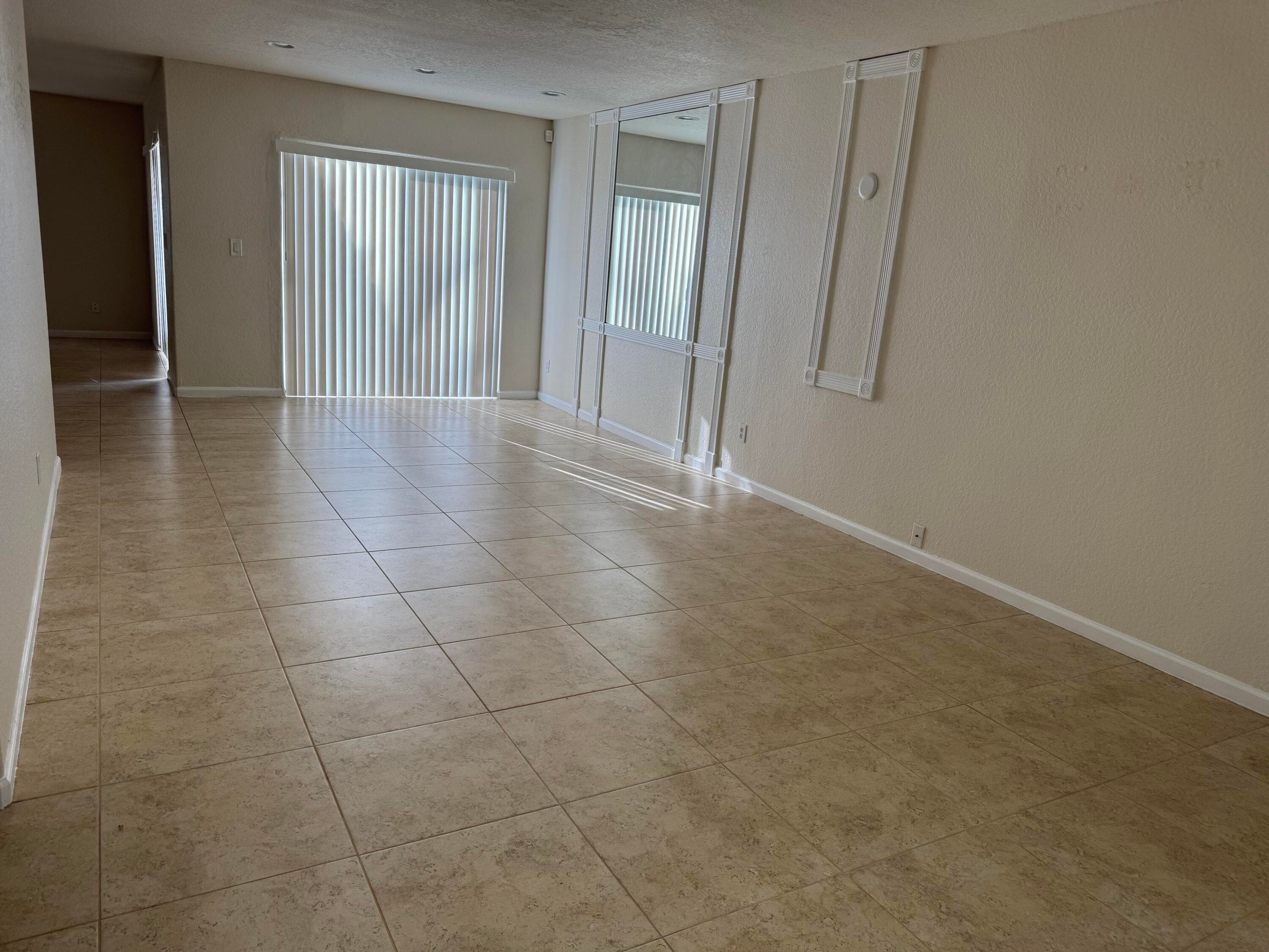 3472 Commodore Court, West Palm Beach, FL 33411 — photo 3 of 33