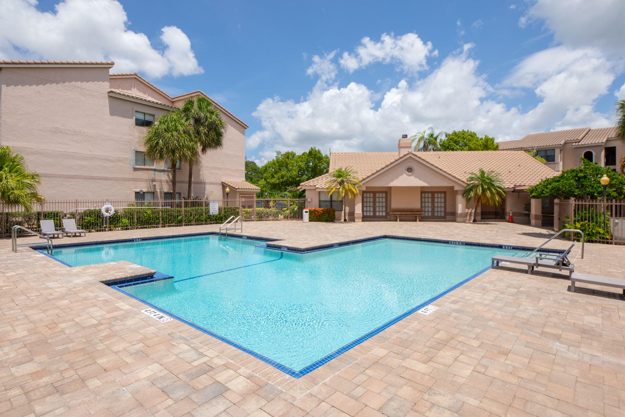 2900 S University Drive 9104, Davie, FL 33328 — photo 25 of 30