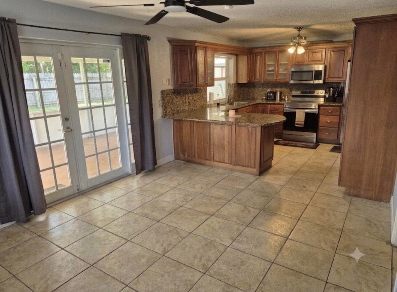 6301 SW 7th Street, Margate, FL 33068 — photo 5 of 17