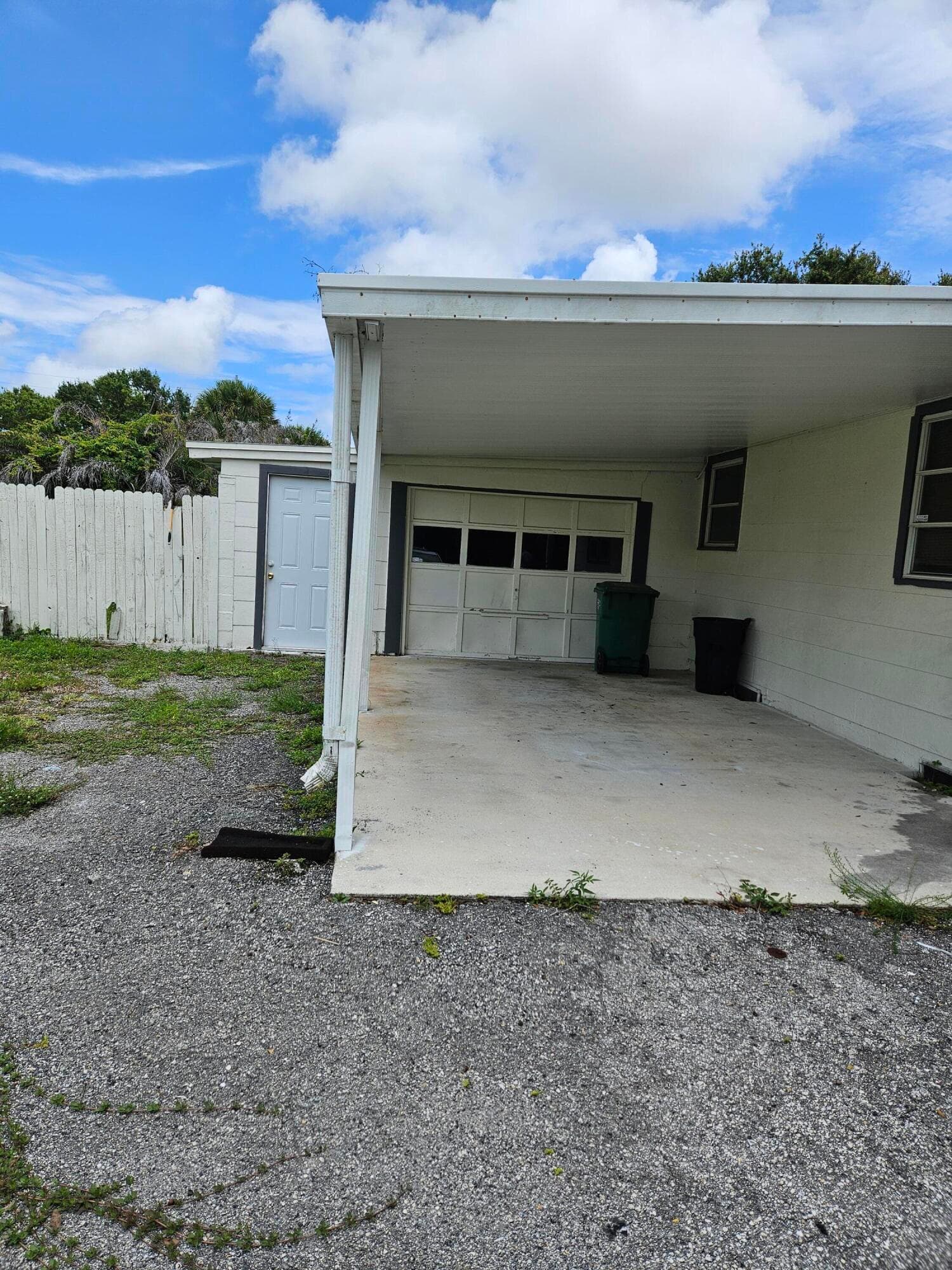 2304 S 41st Street, Fort Pierce, FL 34950 — photo 3 of 11