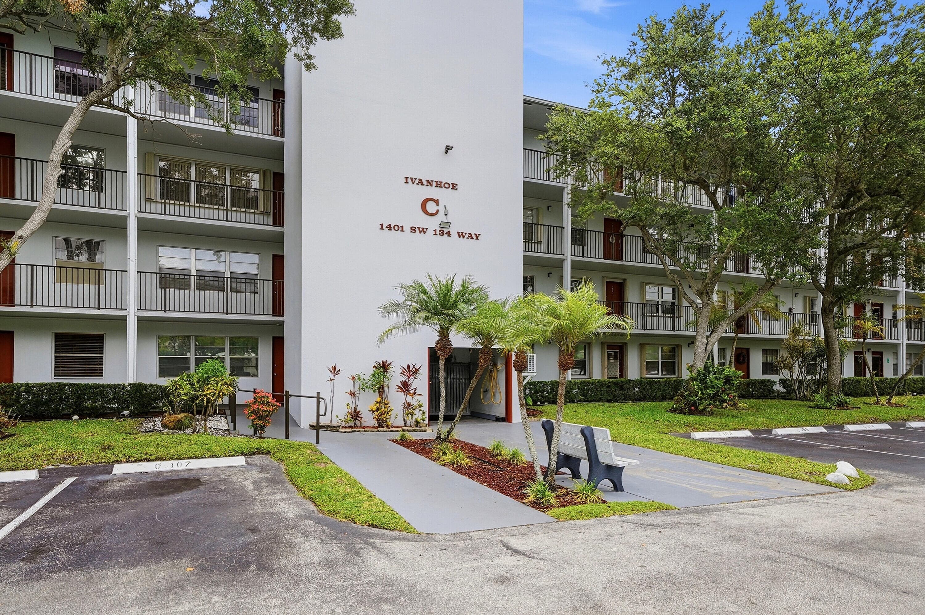 1401 SW 134th Way 410c, Pembroke Pines, FL 33027 — photo 3 of 25