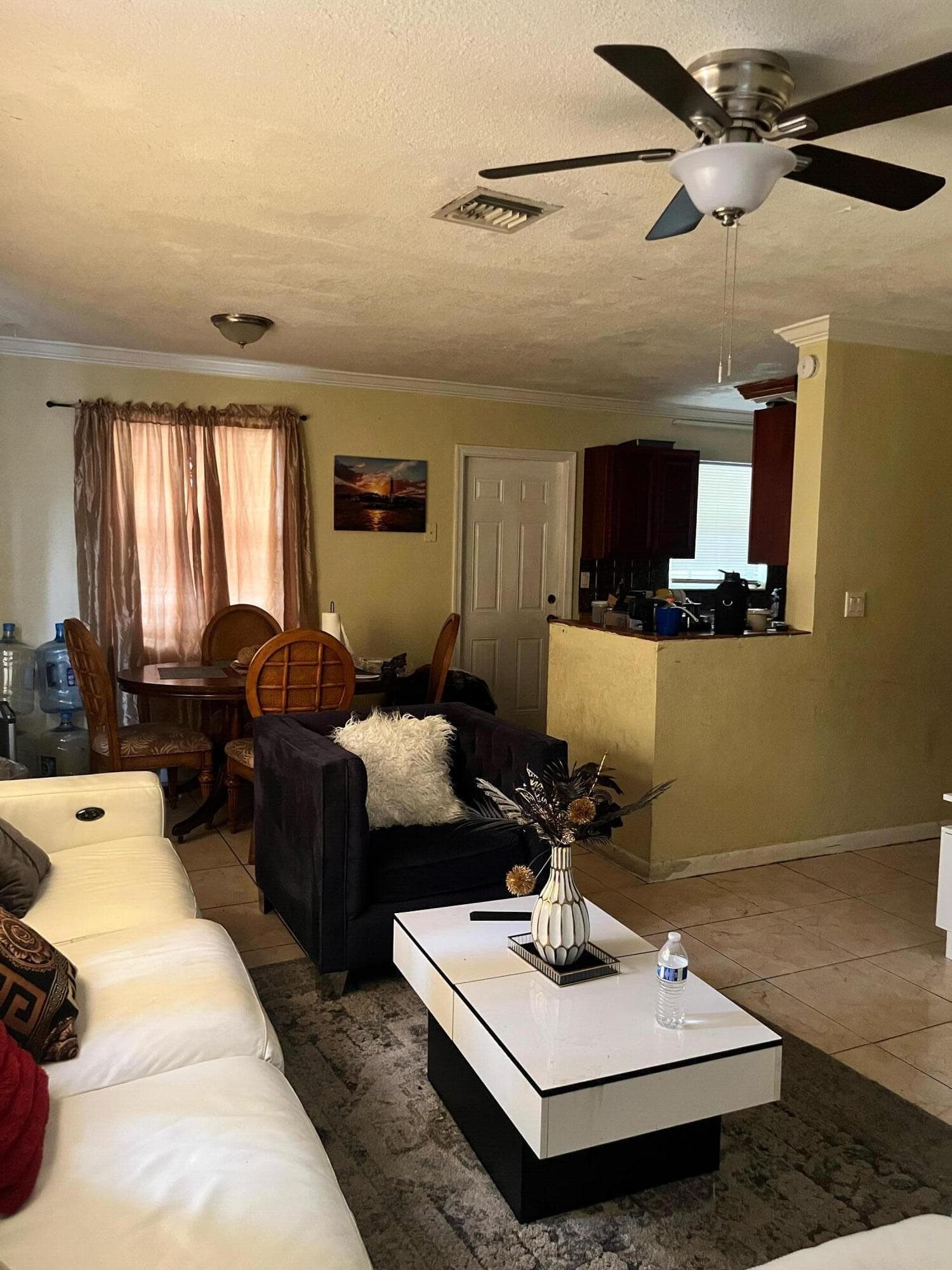4730 NE 2nd Avenue NE, Deerfield Beach, FL 33064 — photo 5 of 17