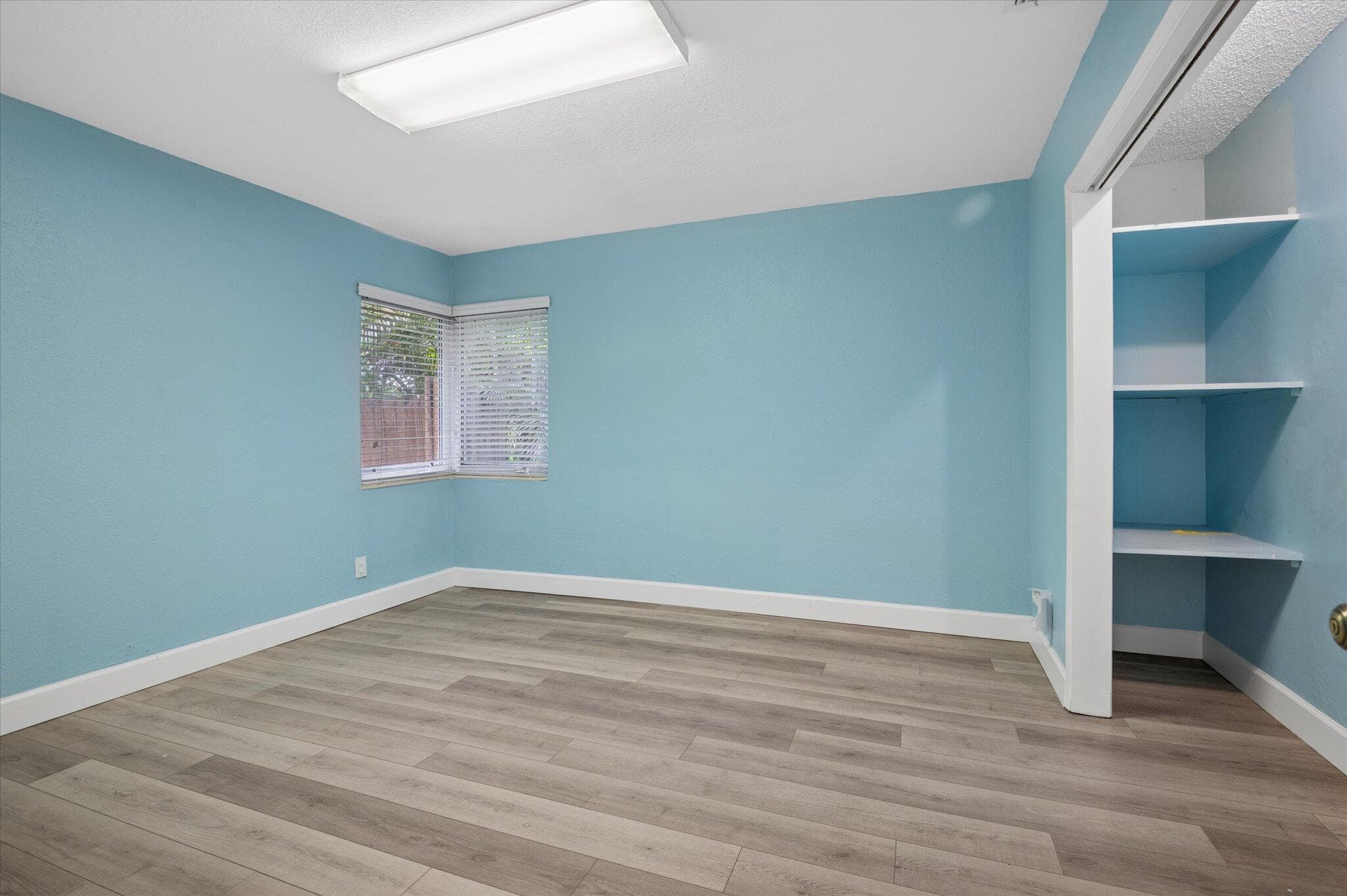 411 E Commercial Boulevard, Oakland Park, FL 33334 — photo 6 of 17