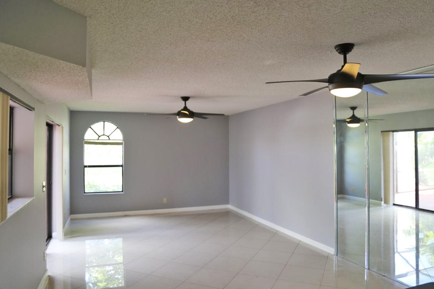 3935 Village Drive A, Delray Beach, FL 33445 — photo 4 of 17