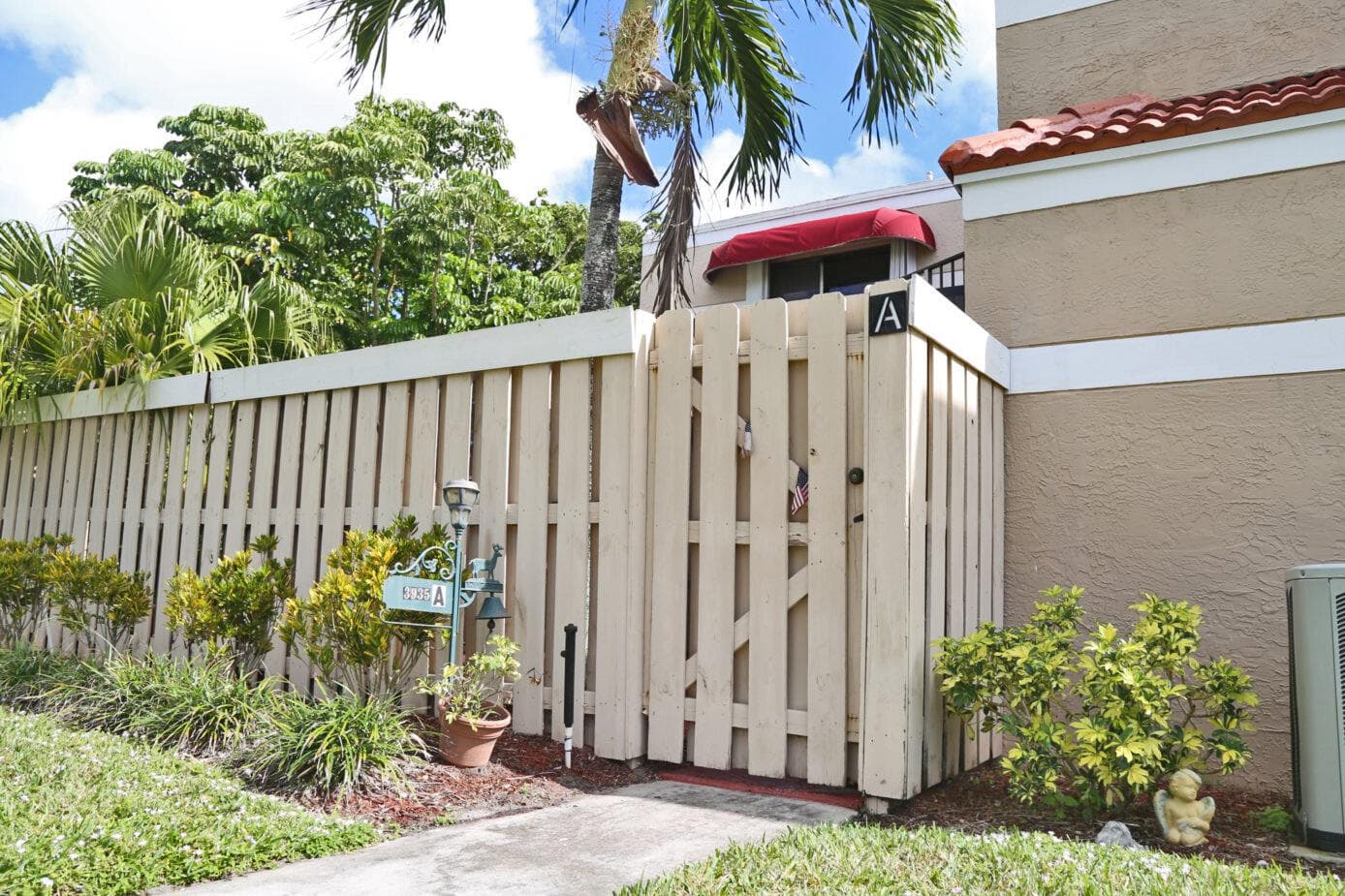 3935 Village Drive A, Delray Beach, FL 33445 — photo 2 of 17