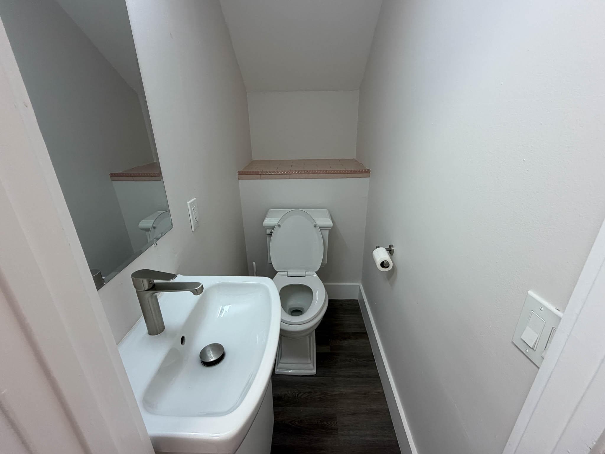 223 SE 11th Avenue 223, Pompano Beach, FL 33060 — photo 9 of 29
