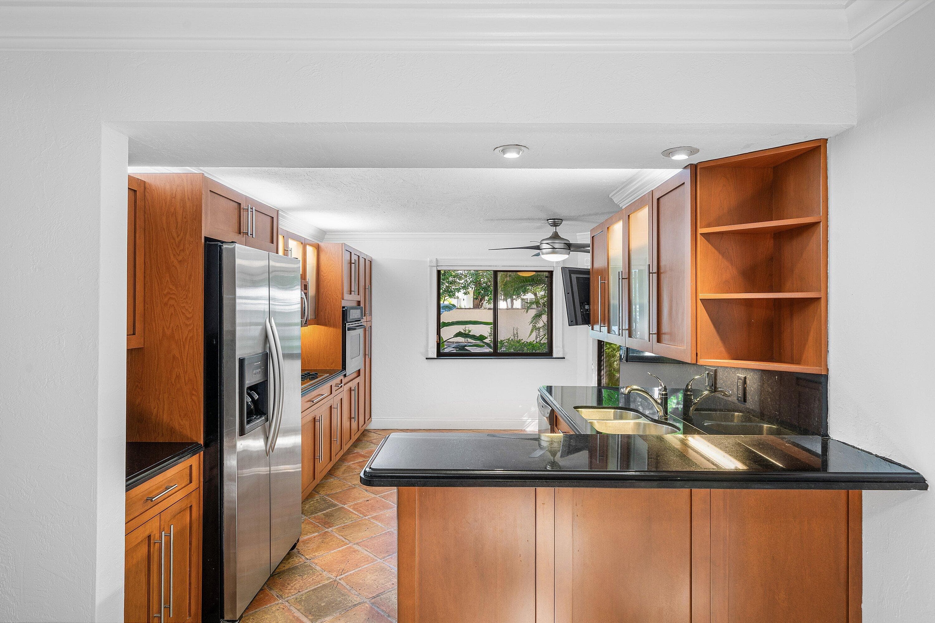 16 Via Lago, Boynton Beach, FL 33435 — photo 15 of 46