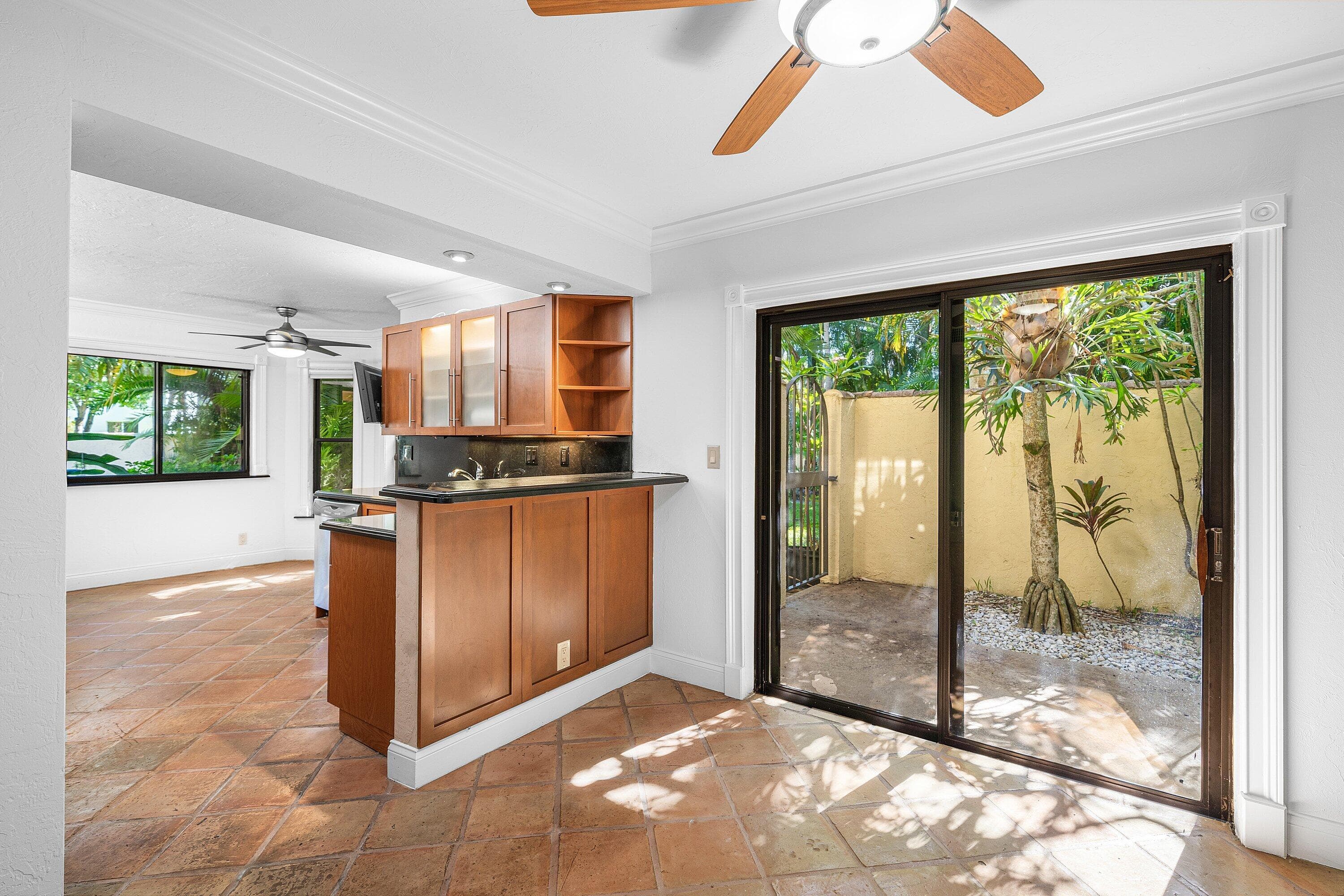 16 Via Lago, Boynton Beach, FL 33435 — photo 21 of 46