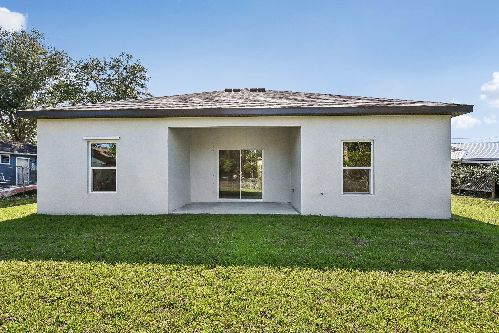 5019 Sunset Boulevard, Fort Pierce, FL 34982 — photo 7 of 33