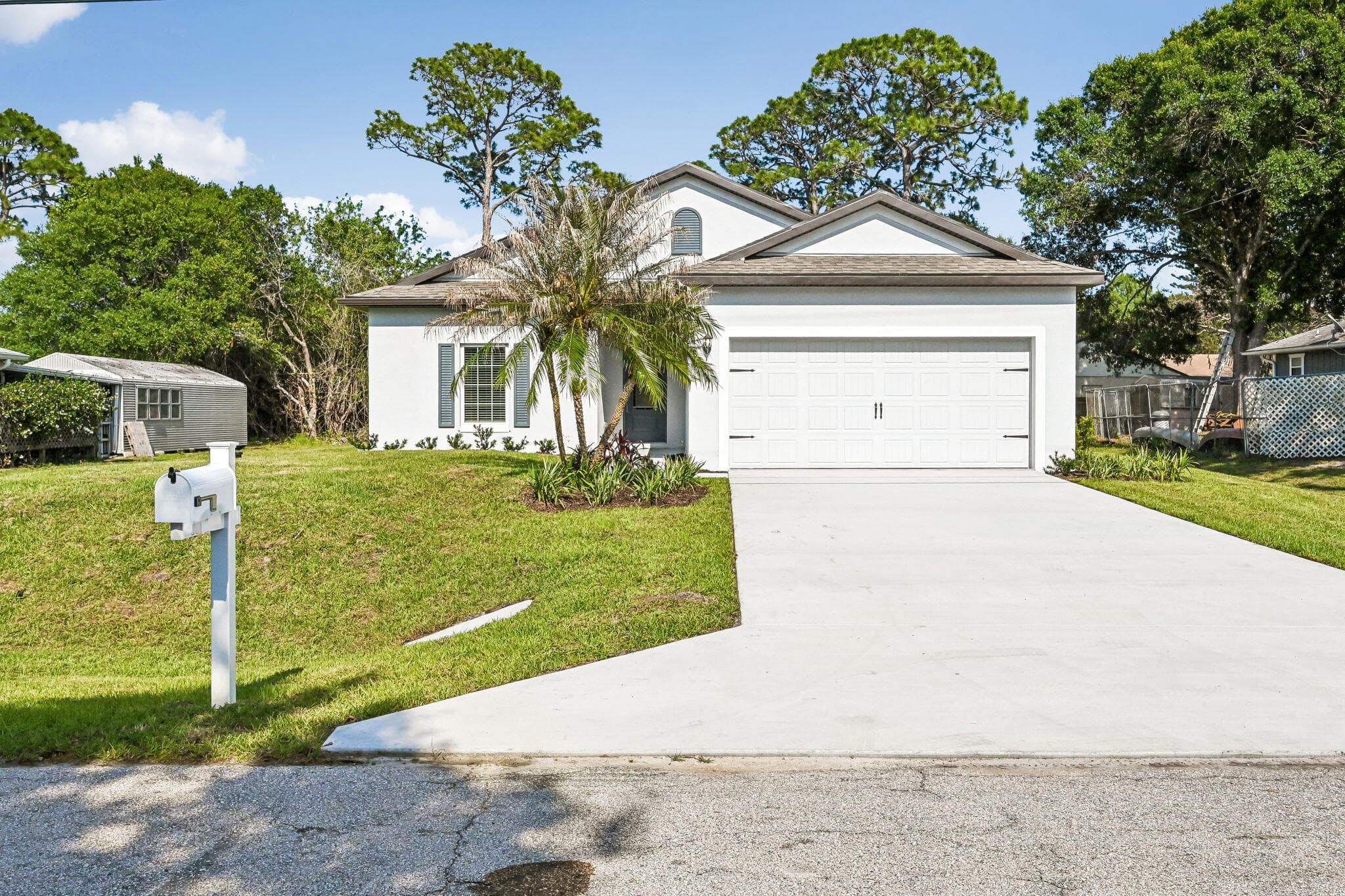 5019 Sunset Boulevard, Fort Pierce, FL 34982 — photo 1 of 33