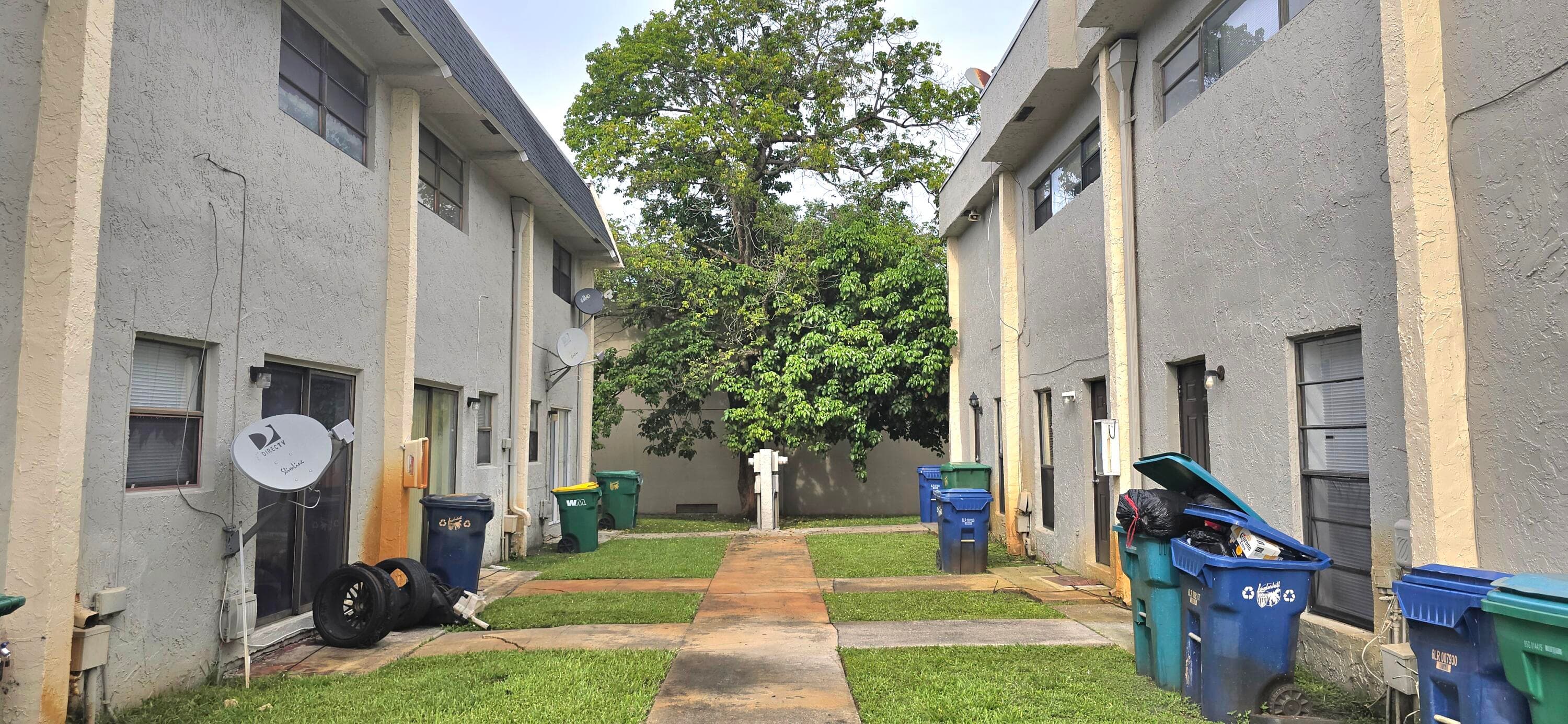 2306 NW 52nd Avenue, Lauderhill, FL 33313 — photo 14 of 39
