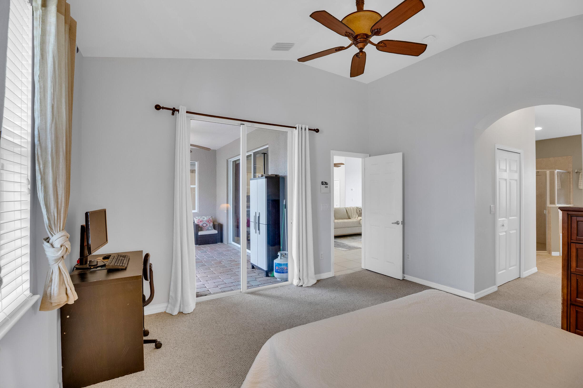 240 SW Champagne Ct Court SW, Vero Beach, FL 32968 — photo 21 of 31