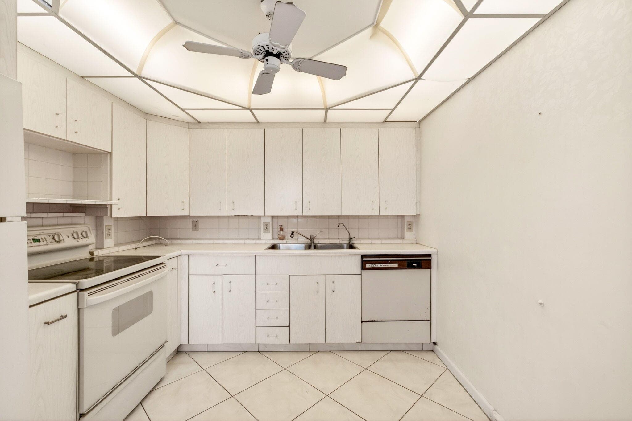 3044 Lincoln, Boca Raton, FL 33434 — photo 23 of 100